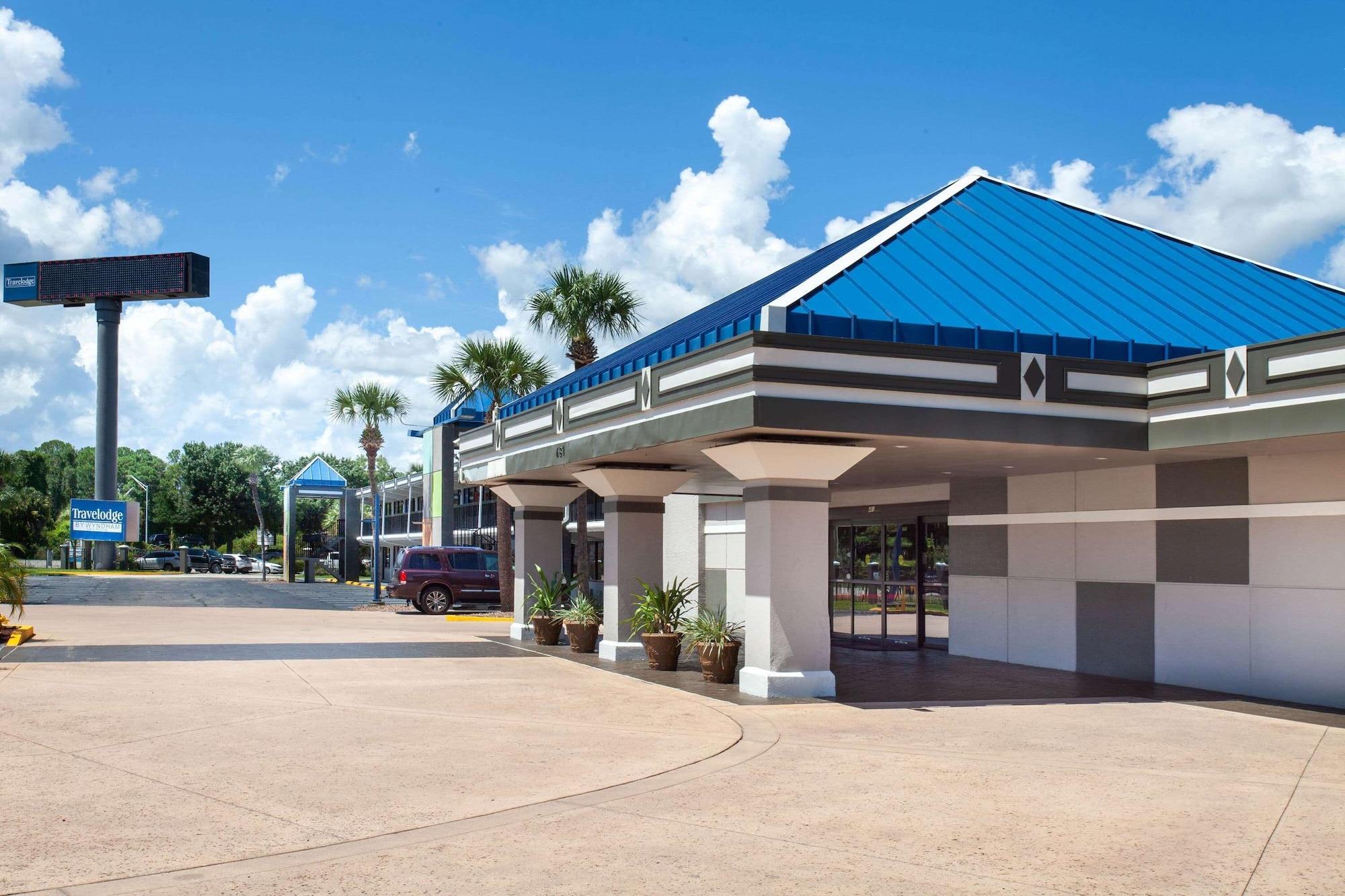 Vista Exterior Travelodge by Wyndham Deltona