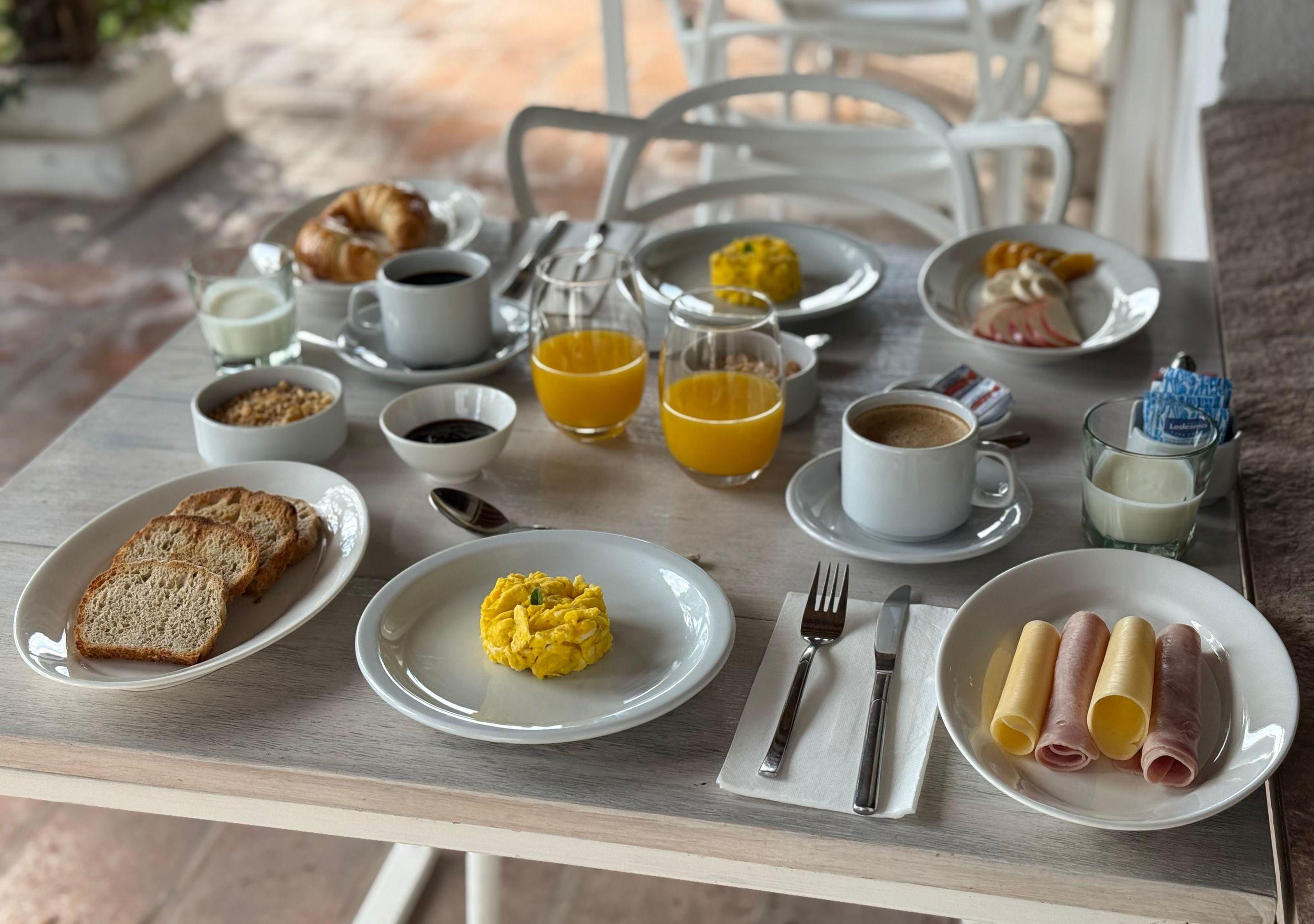 Restaurant Postales by DOT Boutique