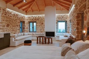 Alquiler Vacacional - Villa Nevas (5000sqm plot with Private Stone House with Pool and Amazing Seaview)
