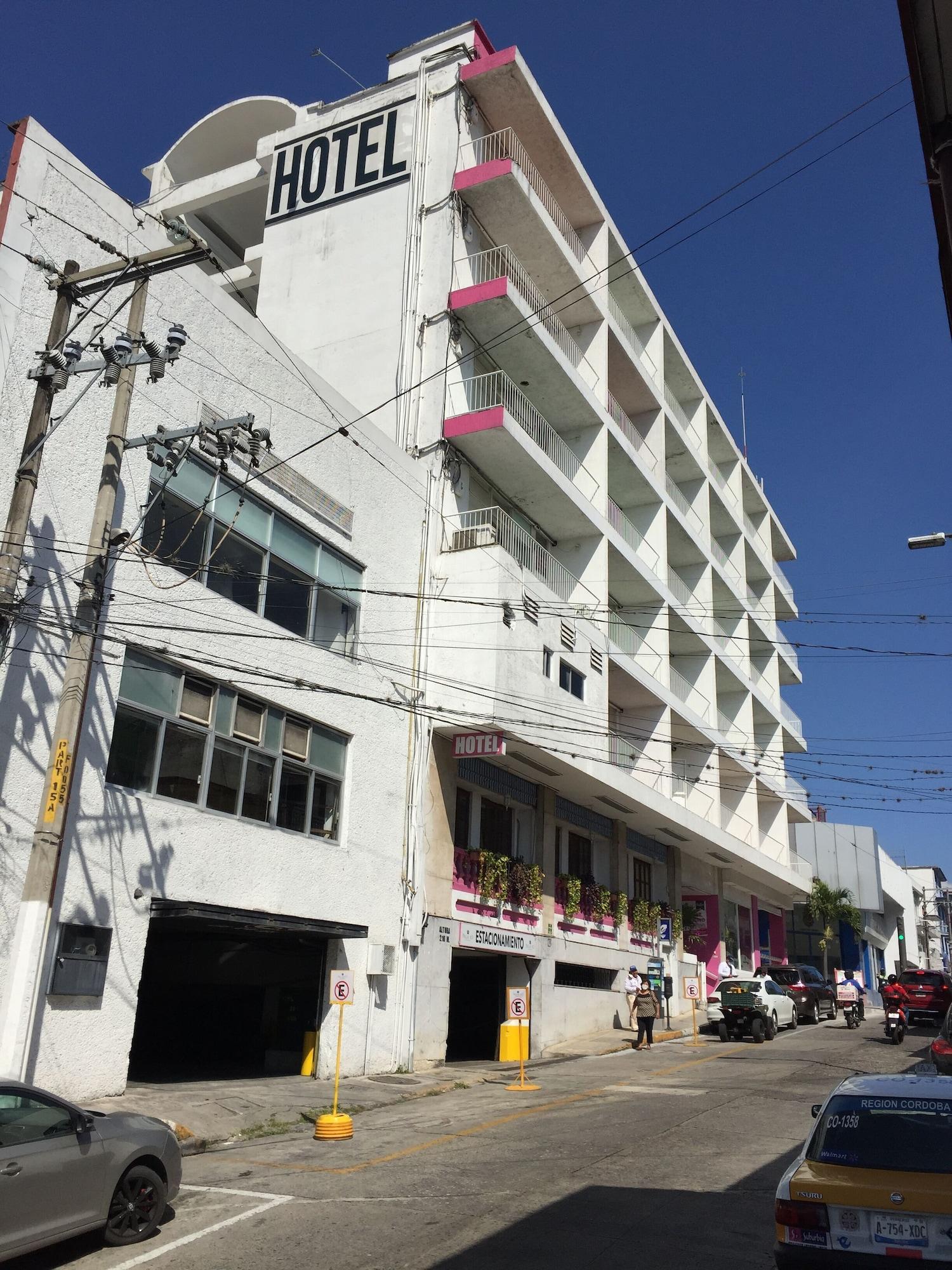 Vista Exterior Hotel Palacio
