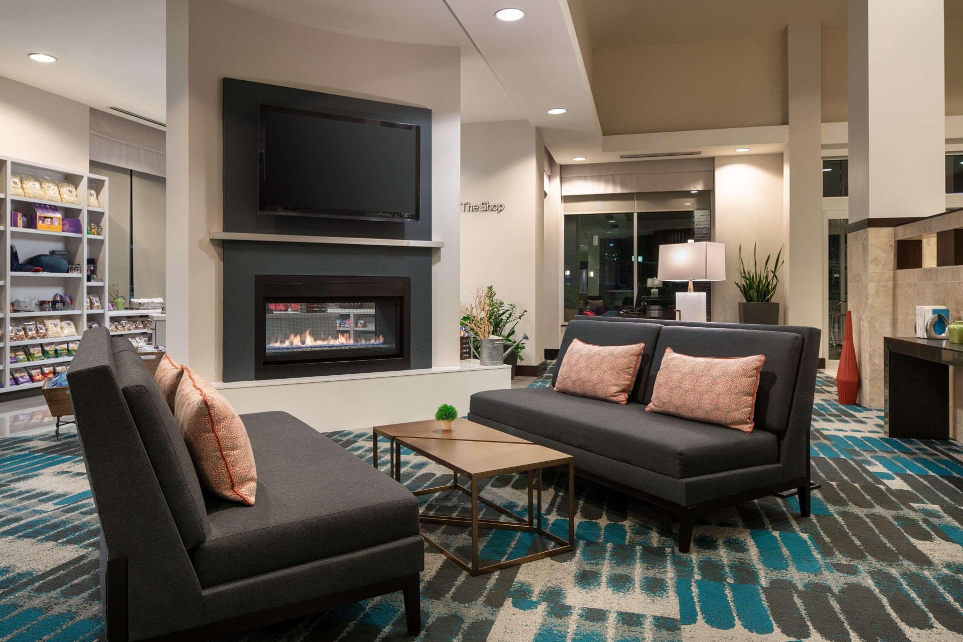 Vista Lobby Hilton Garden Inn Denver/Cherry Creek