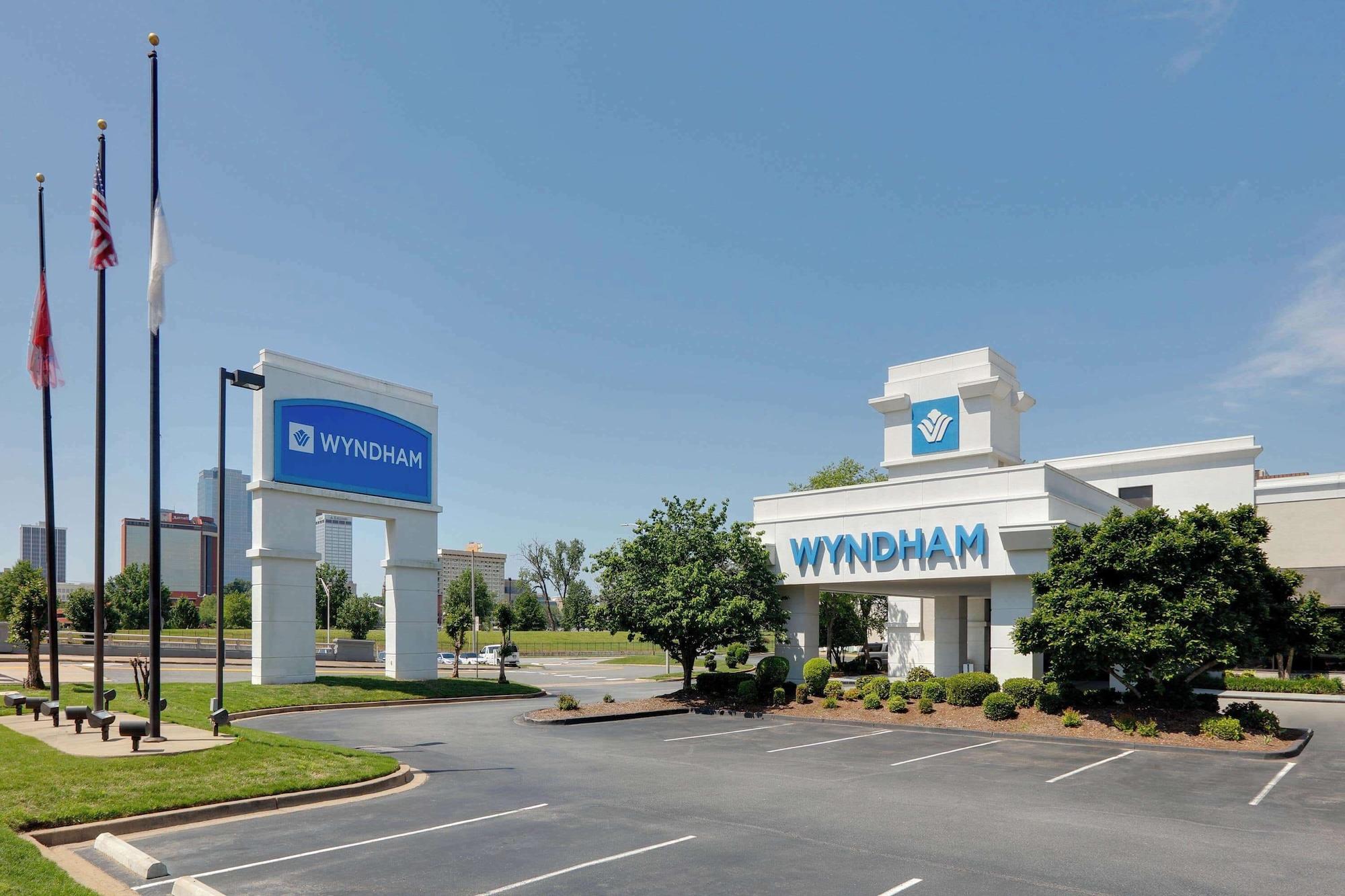Vista Exterior Wyndham Riverfront Little Rock