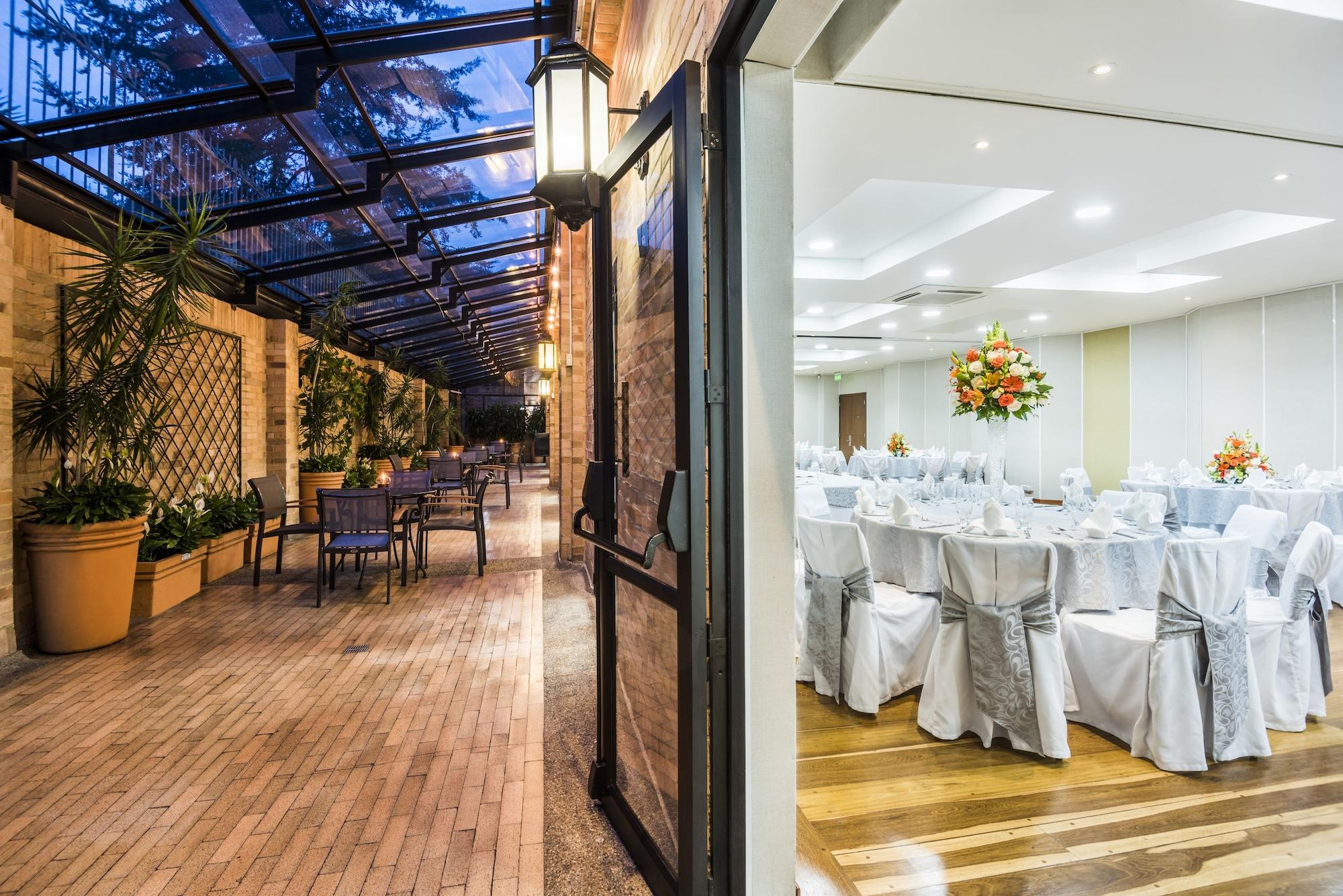 Sala de Reuniones Embassy Suites by Hilton Bogota - Rosales
