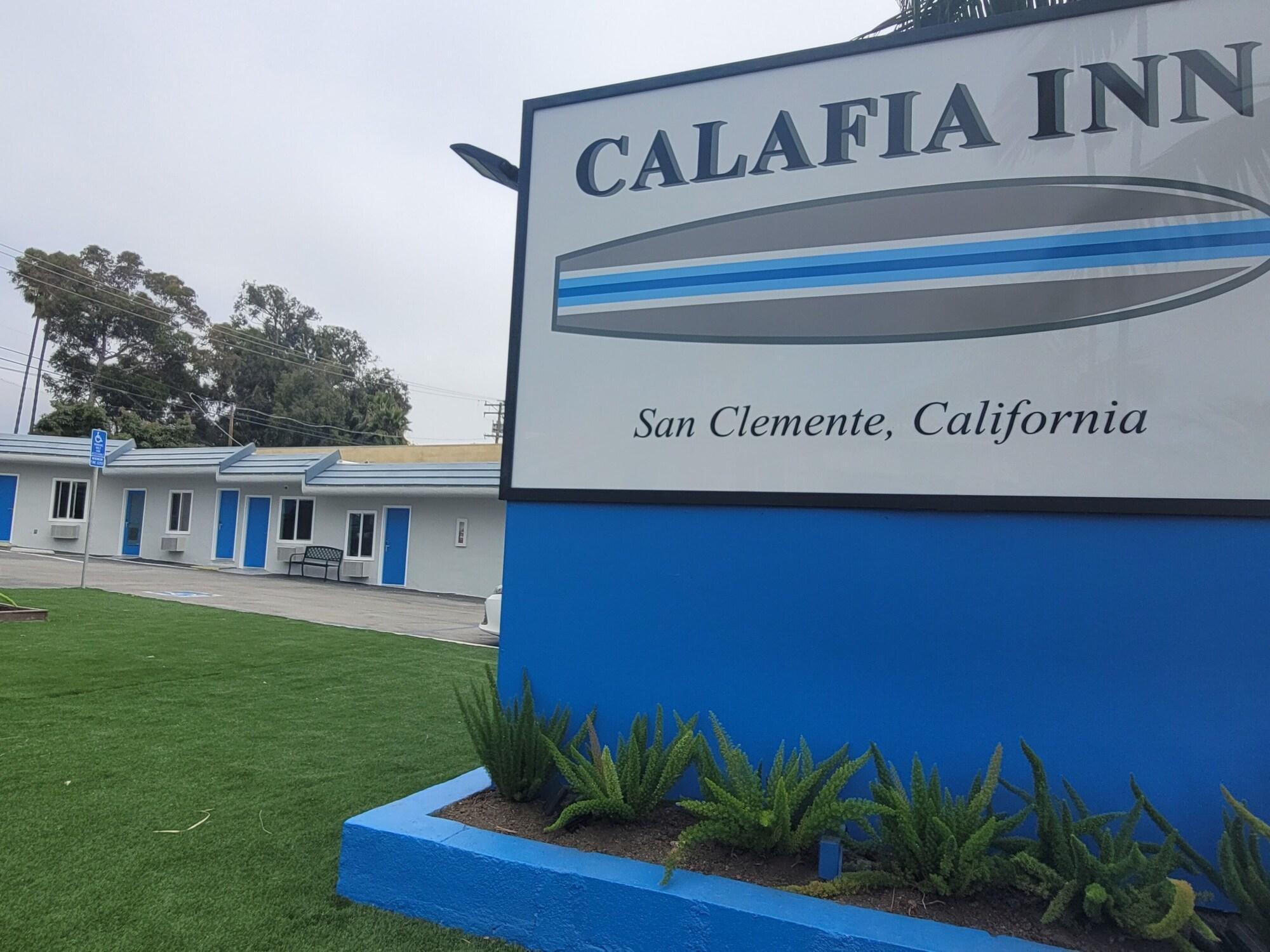 Vista Exterior Calafia Inn