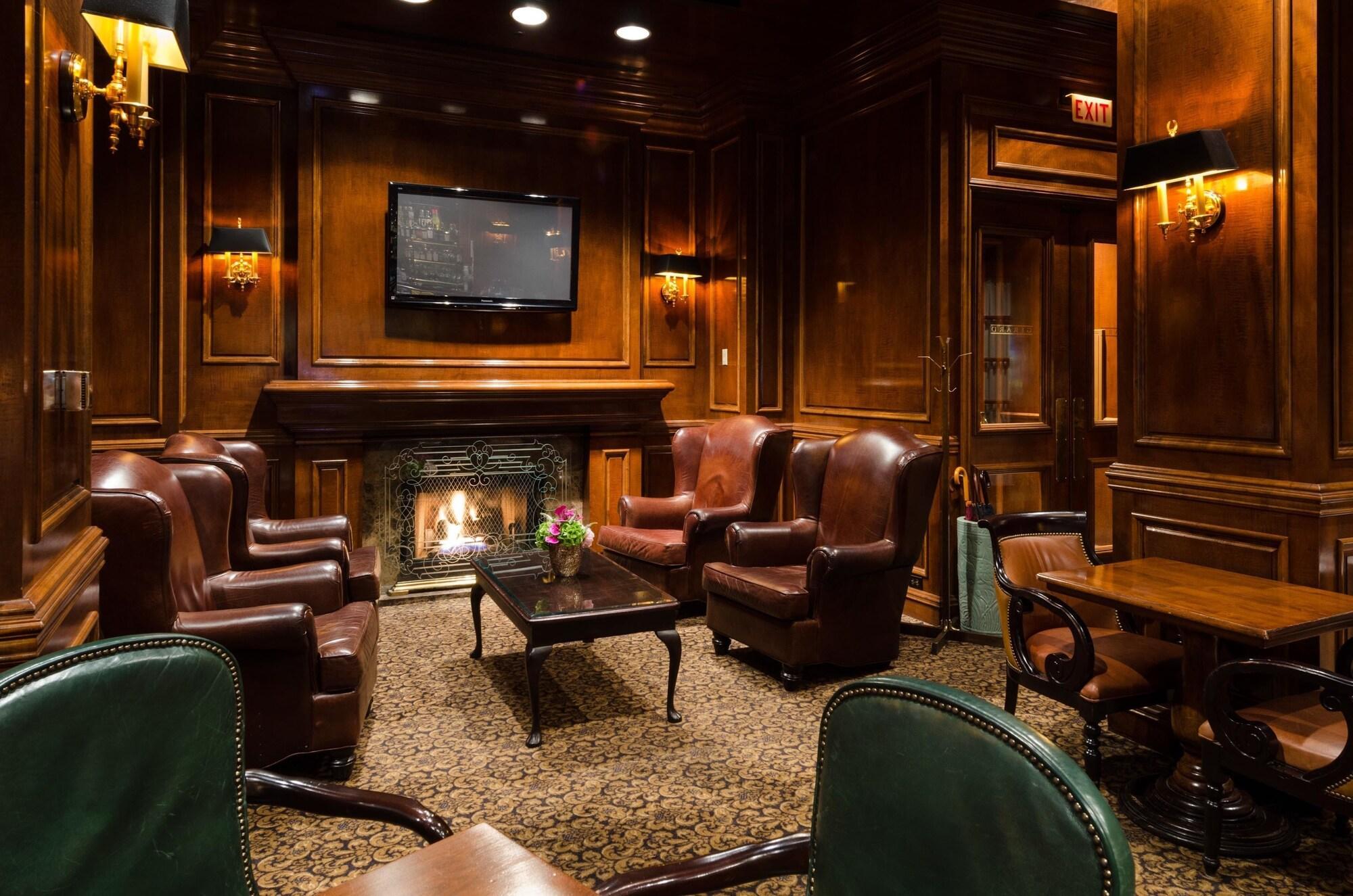 Bar/Salón La Grande Residence Vancouver at The Sutton Place Hotel