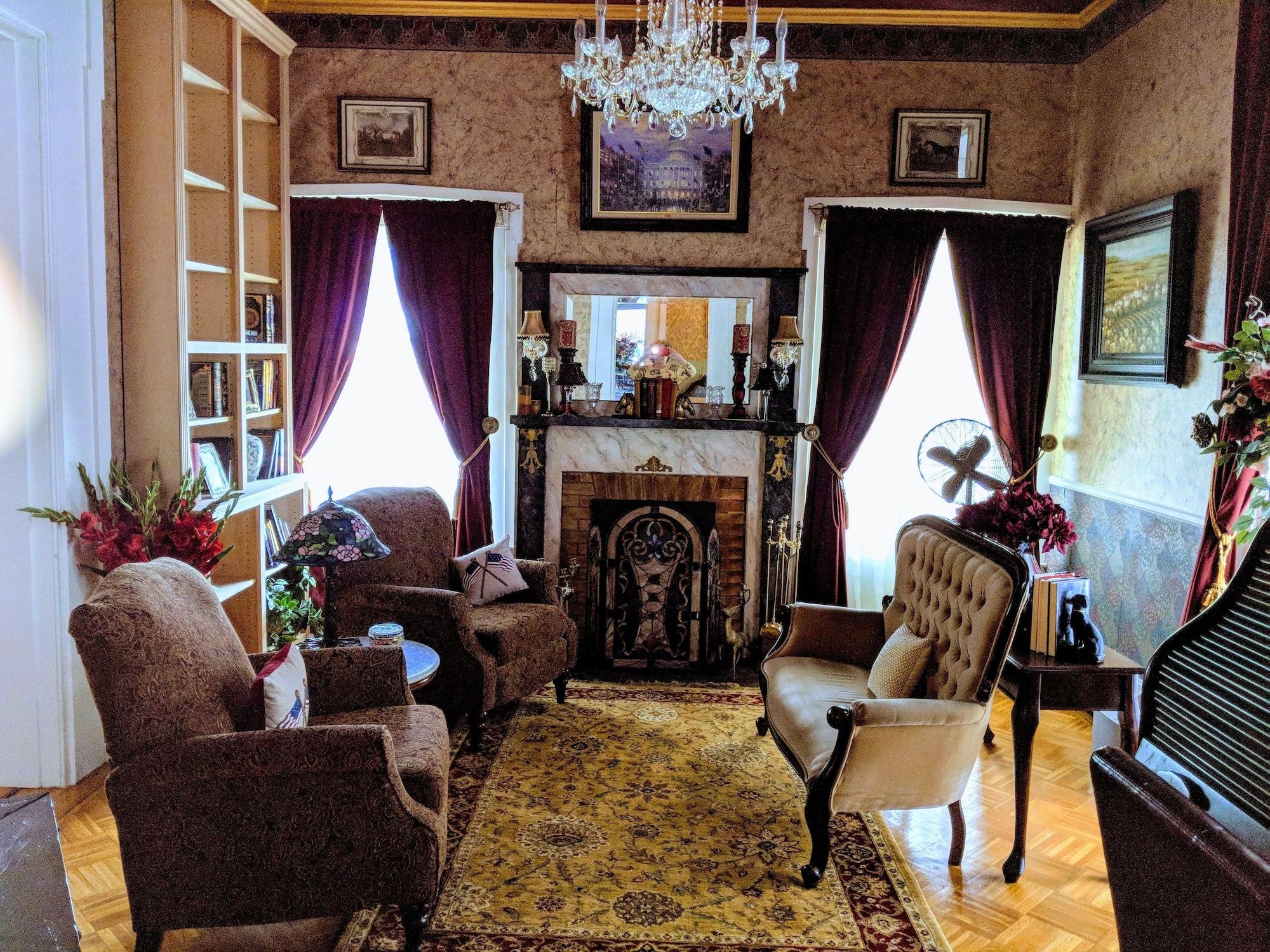 Vista Lobby Allegiance Bed and Breakfast