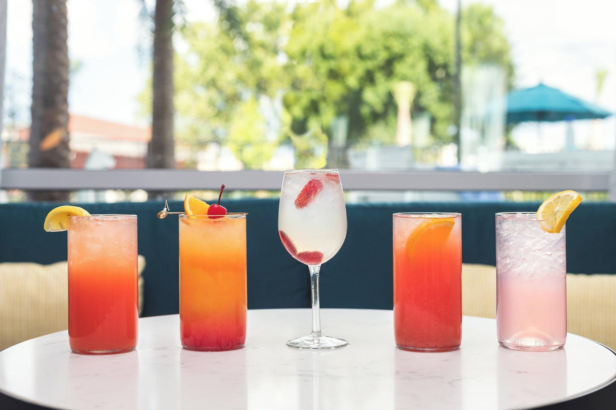 Bar/Salón TownePlace Suites by Marriott Orlando Southwest Near Universal
