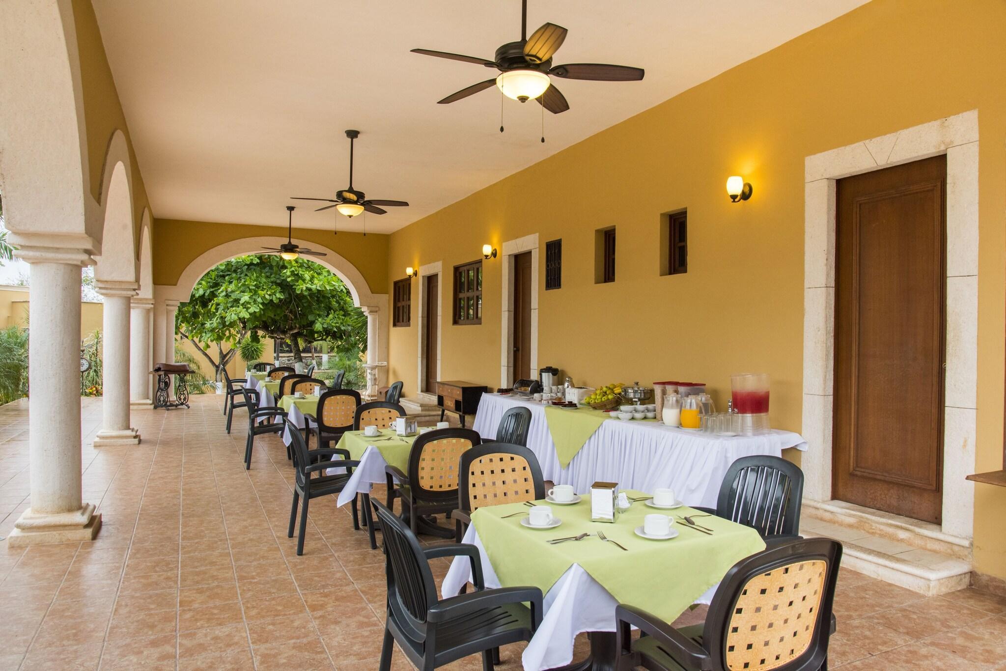 Restaurant TecnoHotel Valladolid