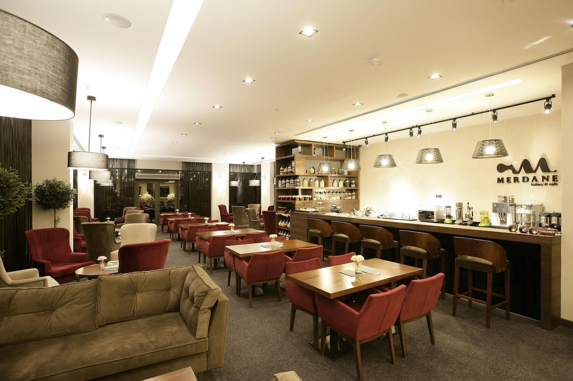 Vista Lobby RYS Hotel & Restaurant