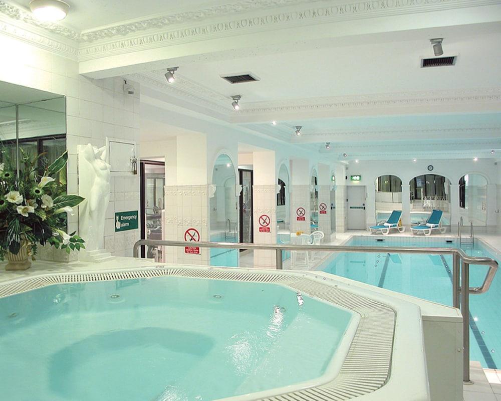 Vista Piscina Britannia Stockport