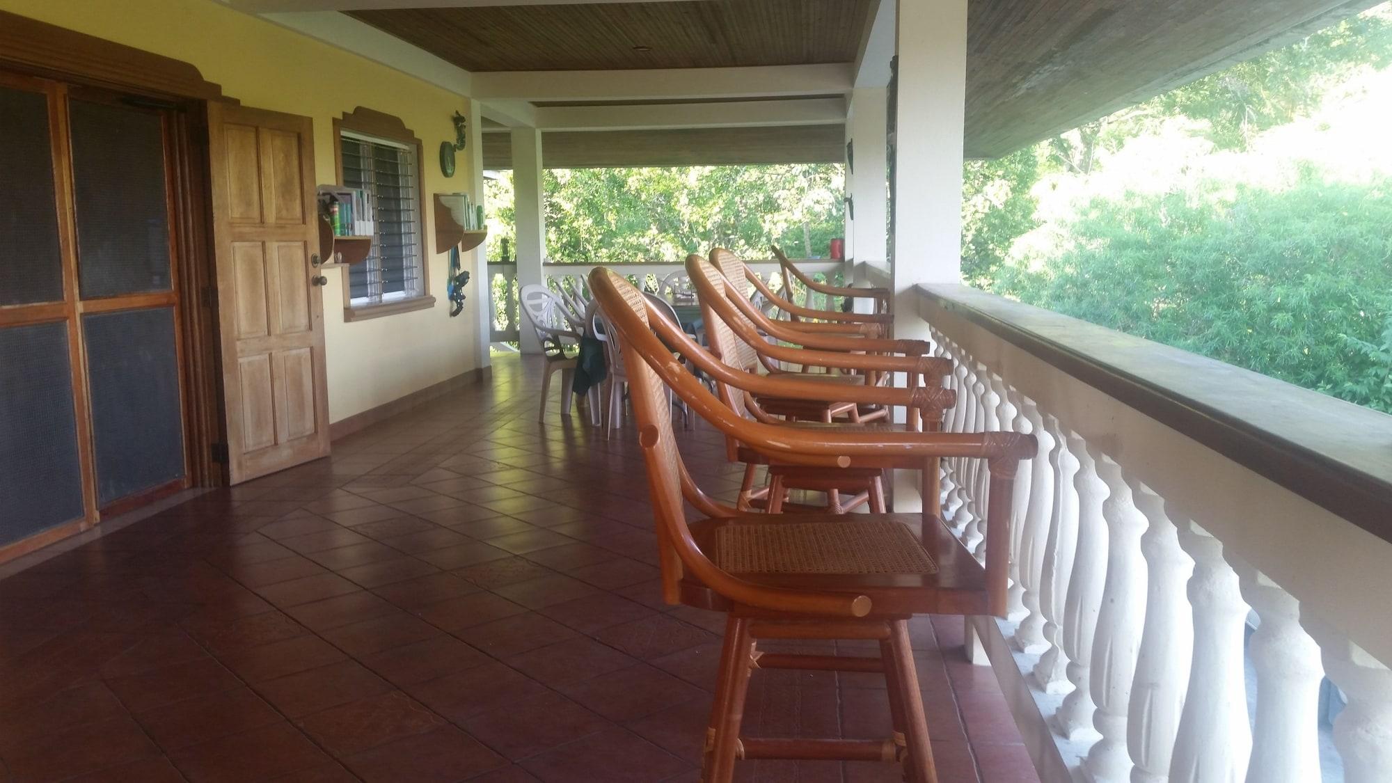Vista Lobby Rock Farm Guest House