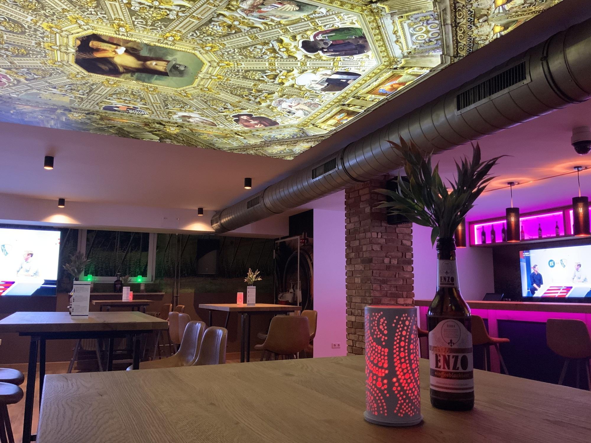 Bar/Salón Altstadthotel Arte