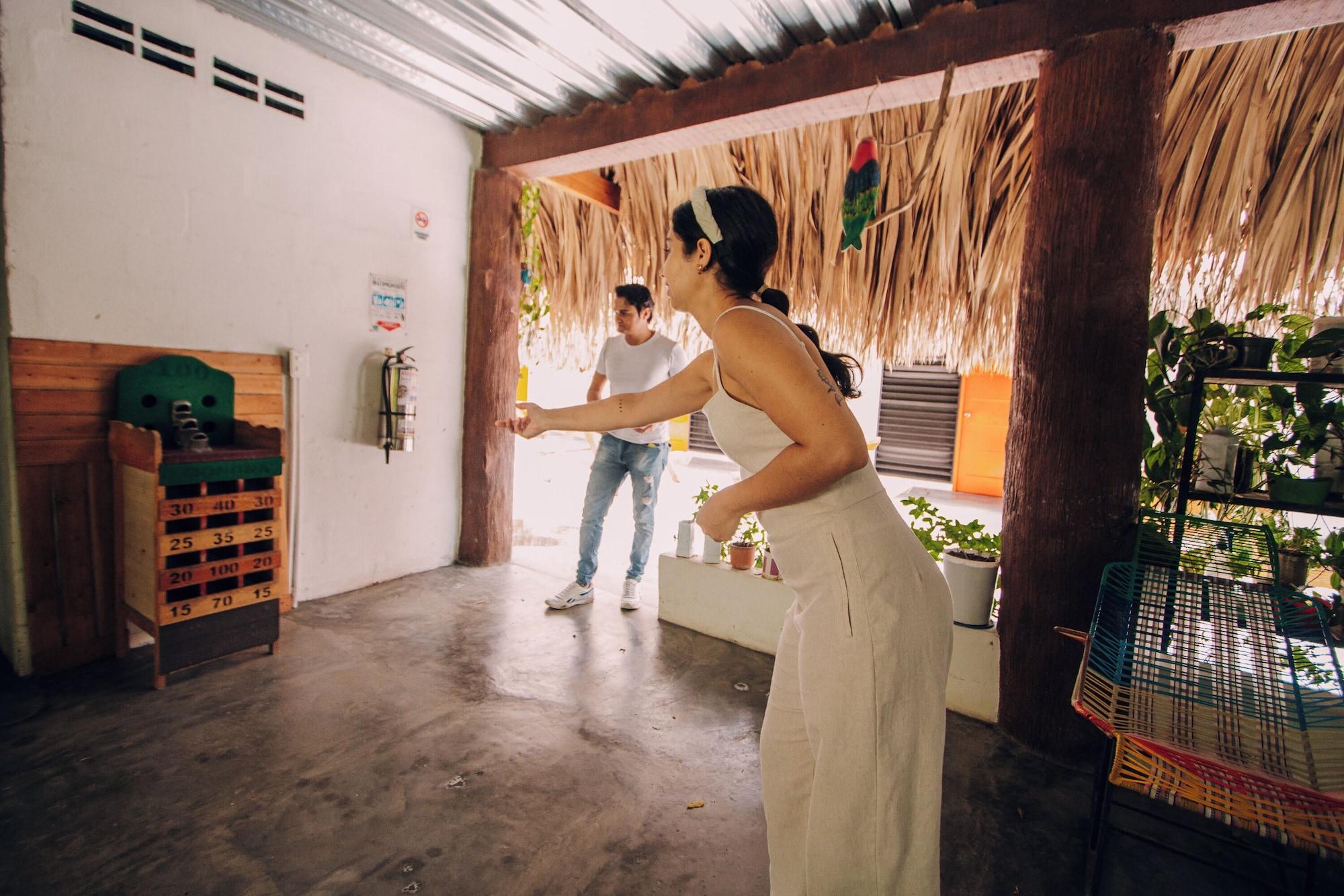 Instalaciones Recreativas Makenke Hostel By Los Colores Ecoparque