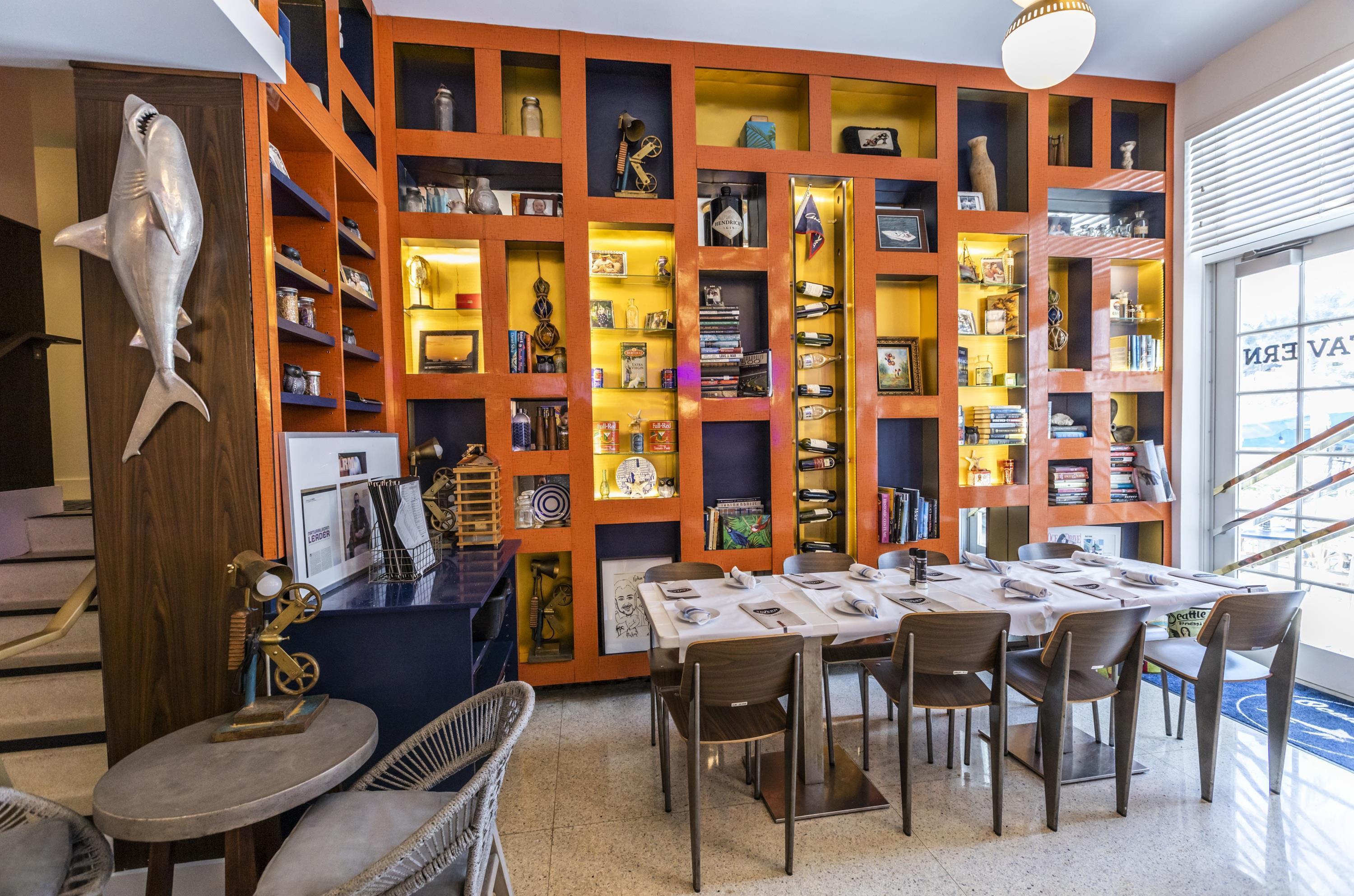 Restaurant Oceanside Hotel and Suites