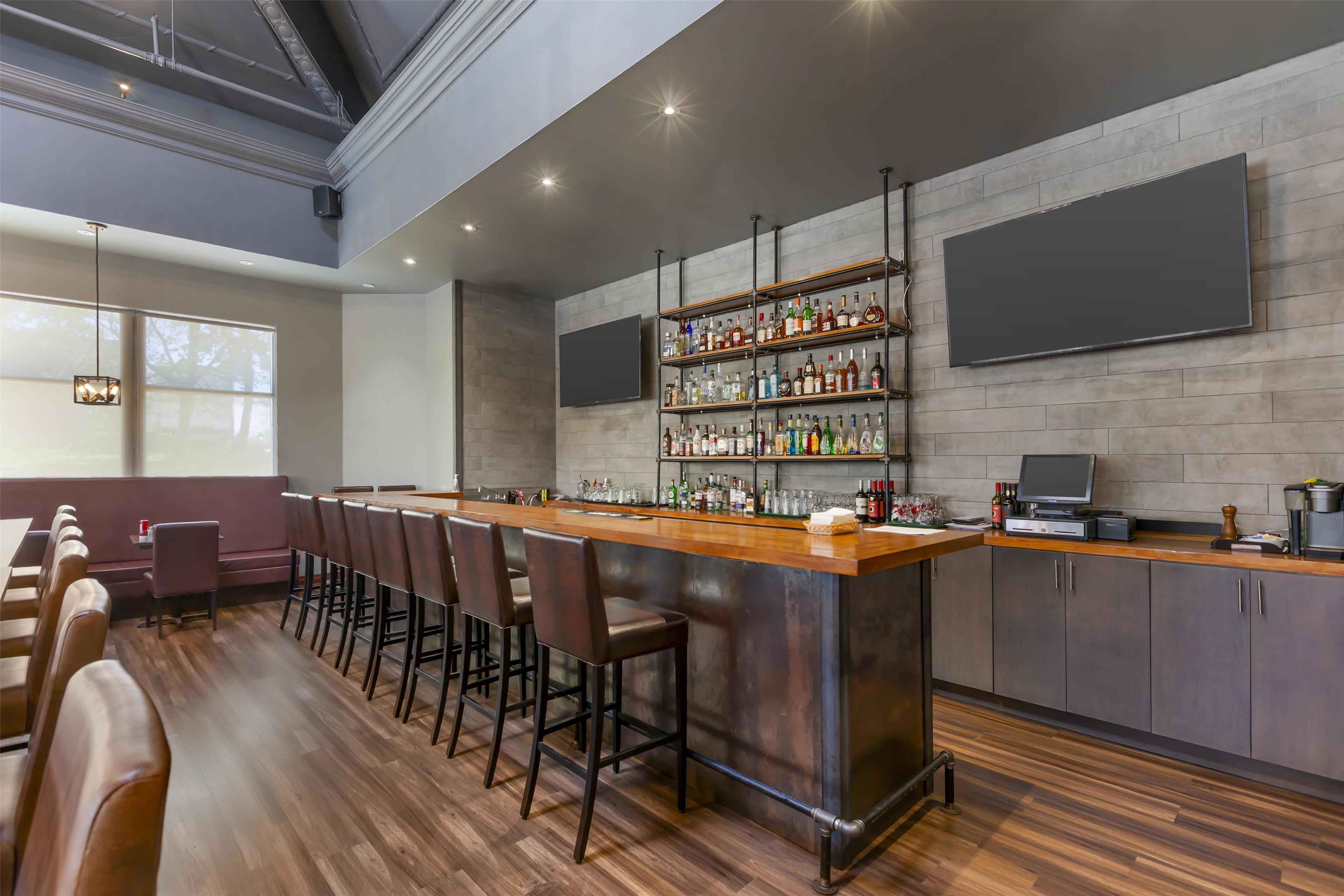 Bar/Salón Best Western Plus Travel Hotel Toronto Airport