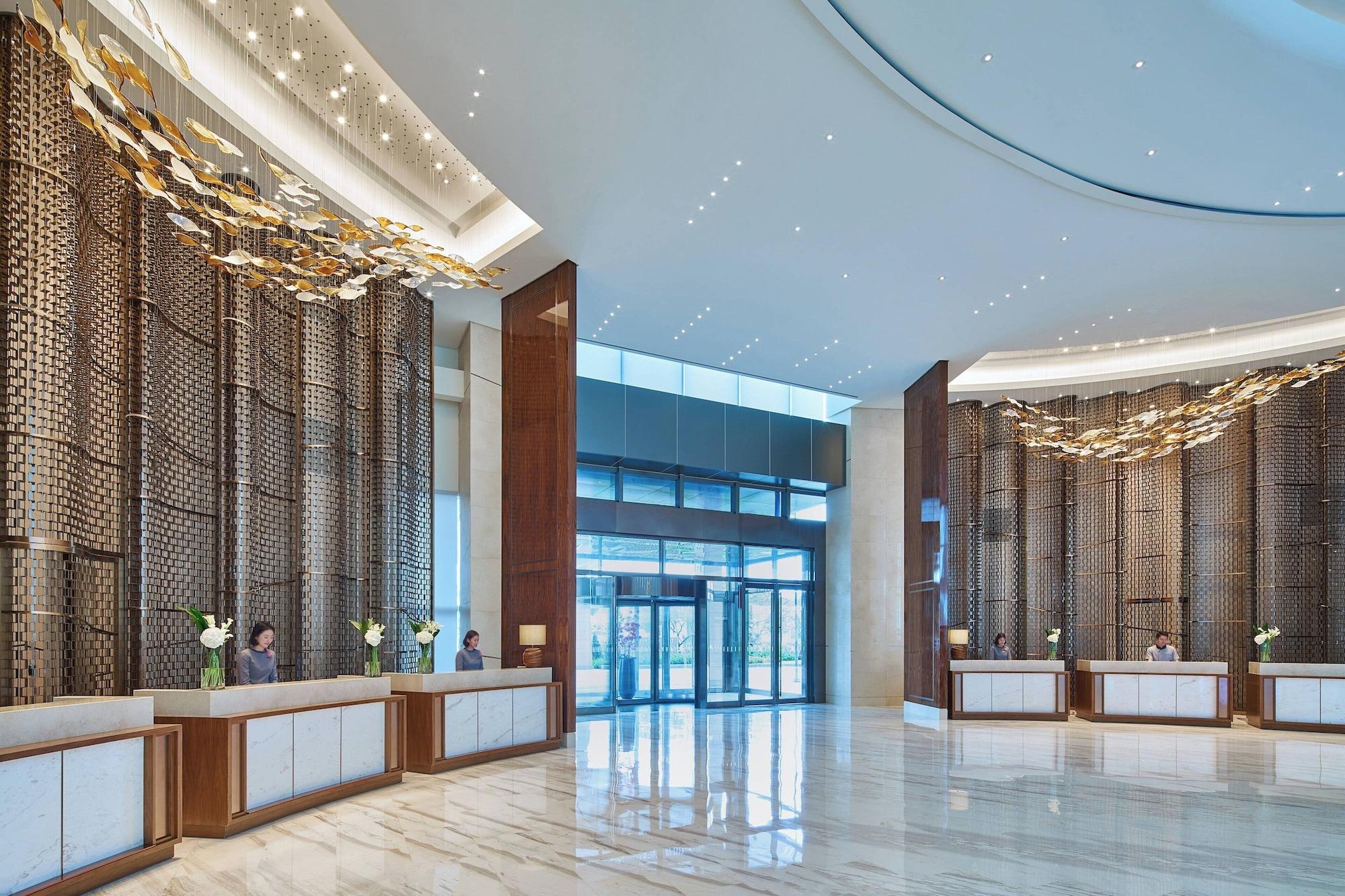 Vista Lobby Marriott Jeju Shinhwa World Hotels & Resorts