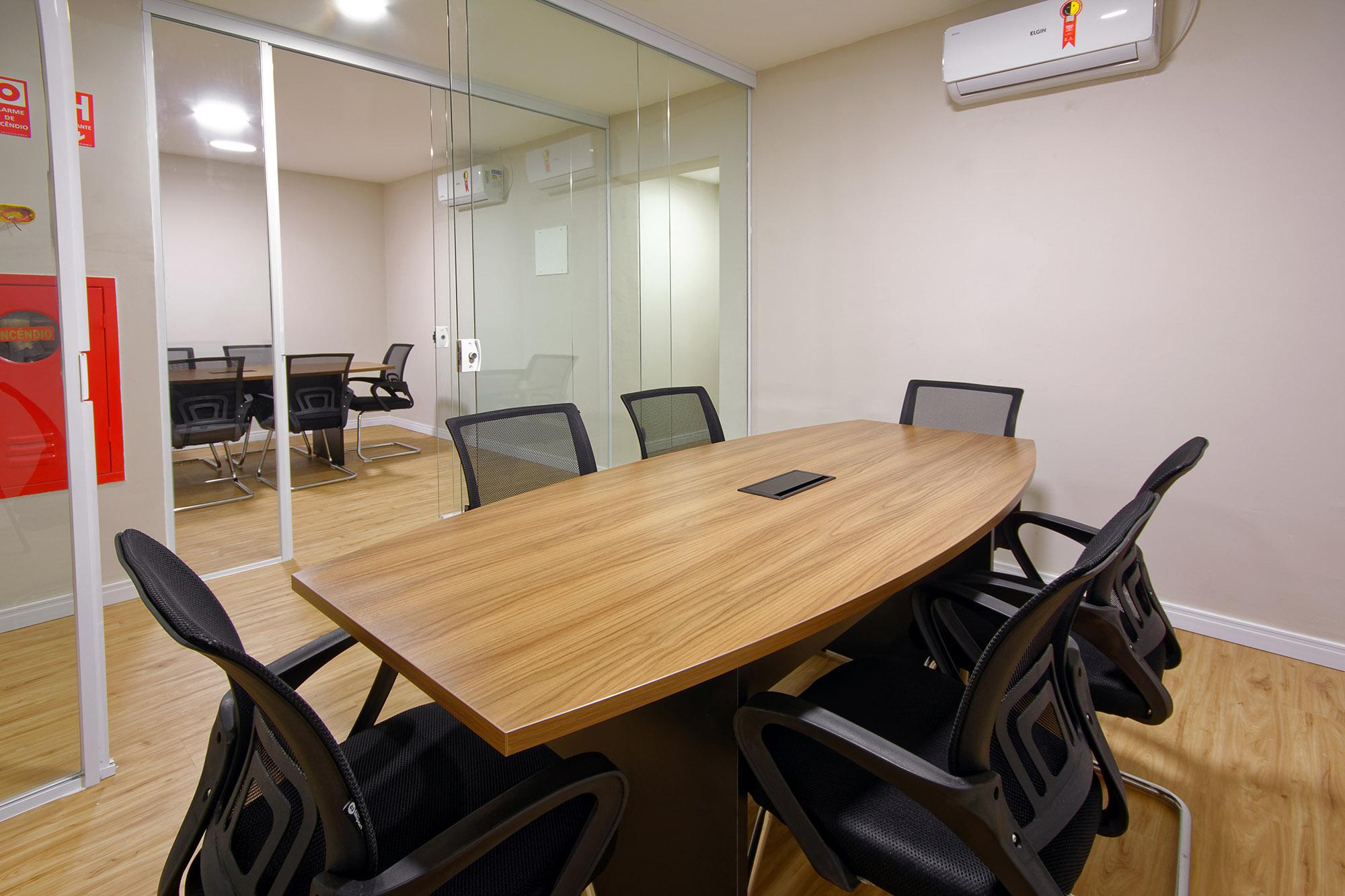 Sala de Reuniones Fênix Campinas