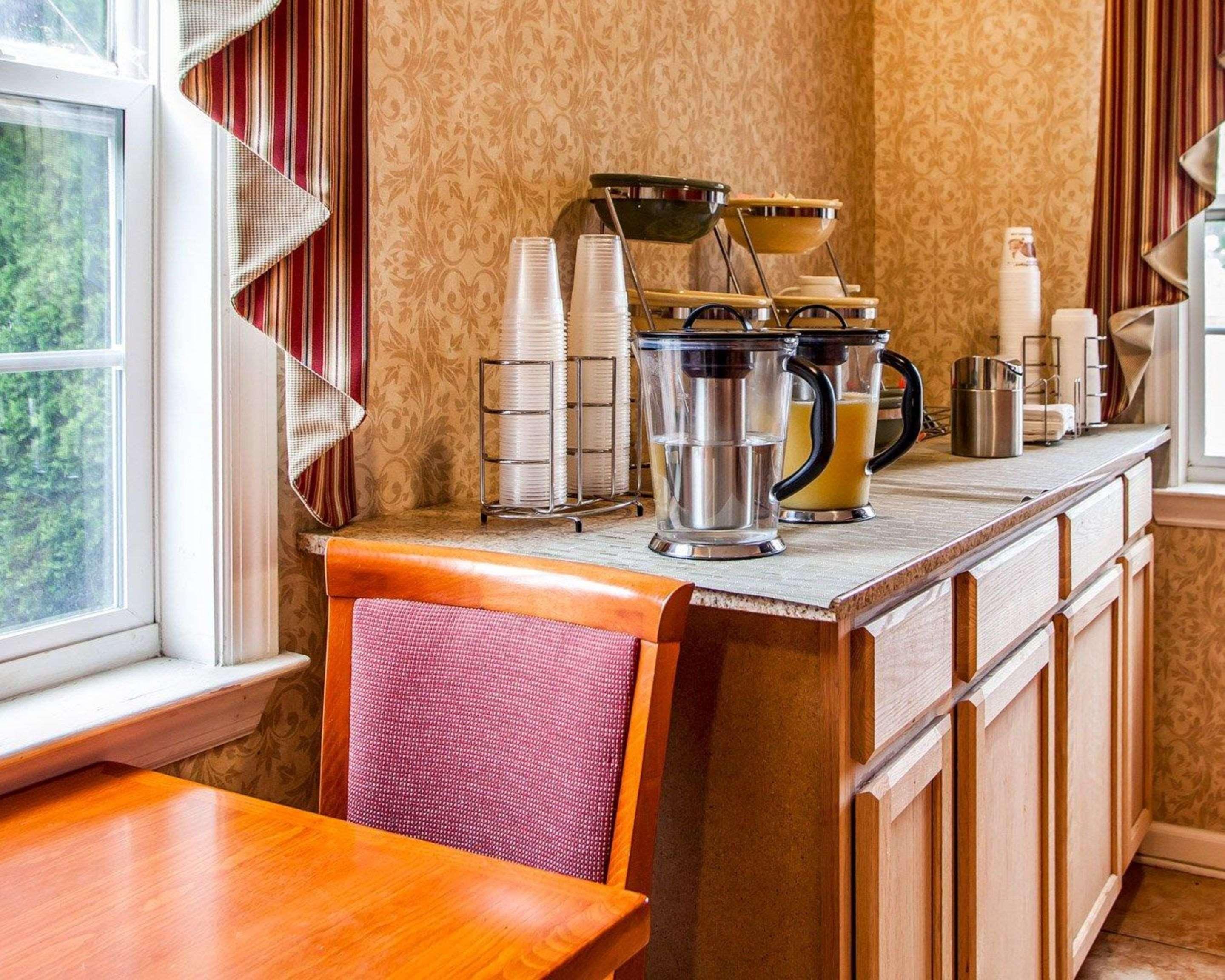Restaurant Rodeway Inn