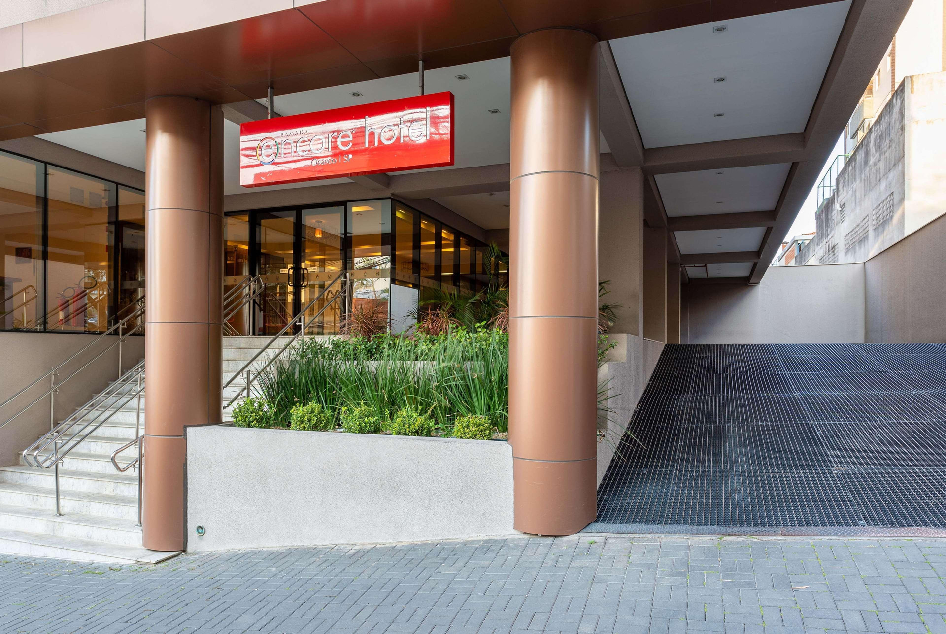 Vista Exterior Ramada Encore São Paulo Osasco
