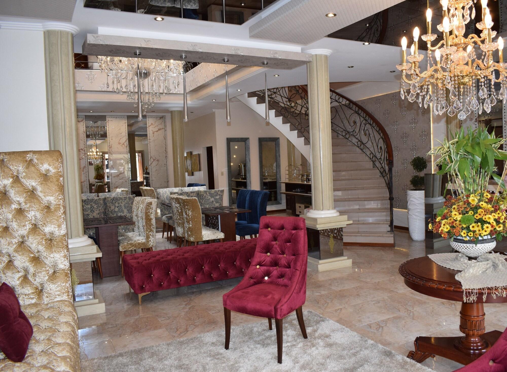 Vista Lobby Alejandrina Hotel