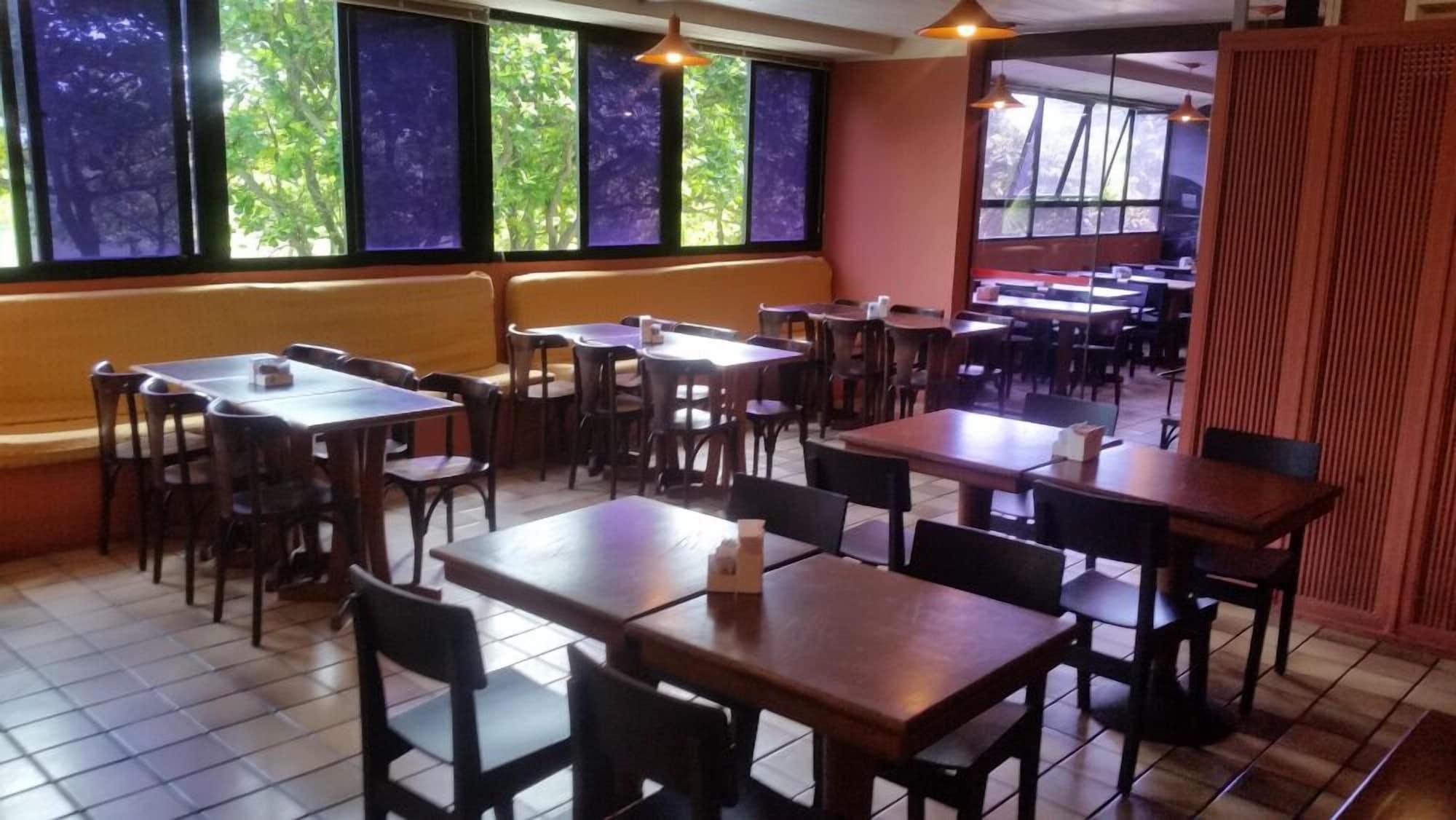 Restaurant Flat Barrabella