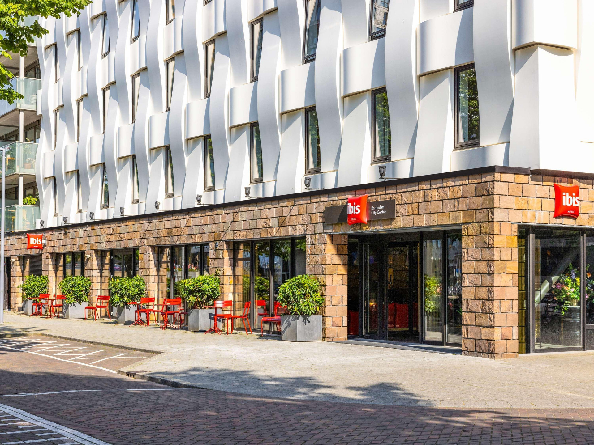 Vista Exterior Ibis Rotterdam City Centre