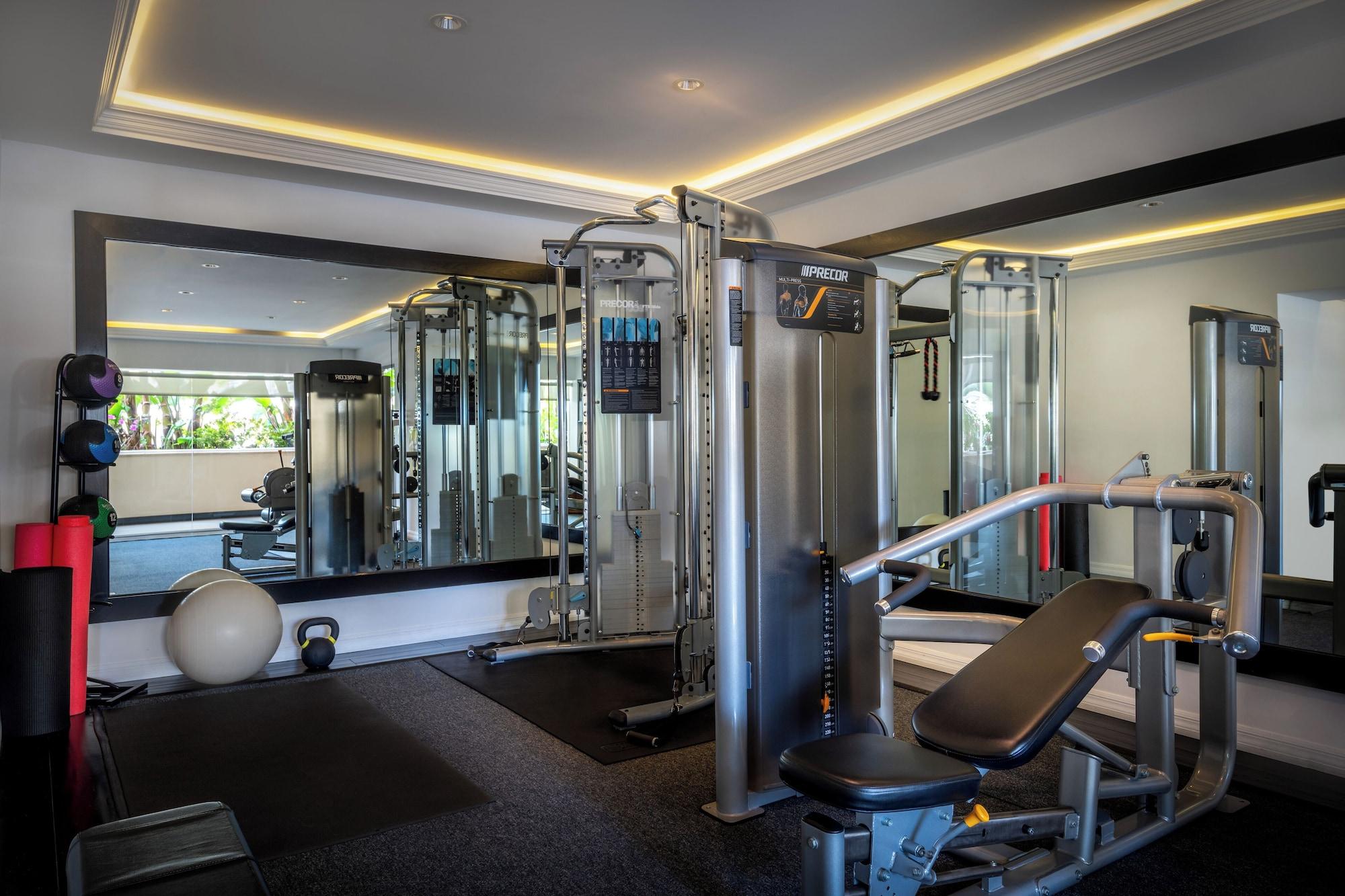 Gimnasio Beverly Hills Plaza Hotel & Spa