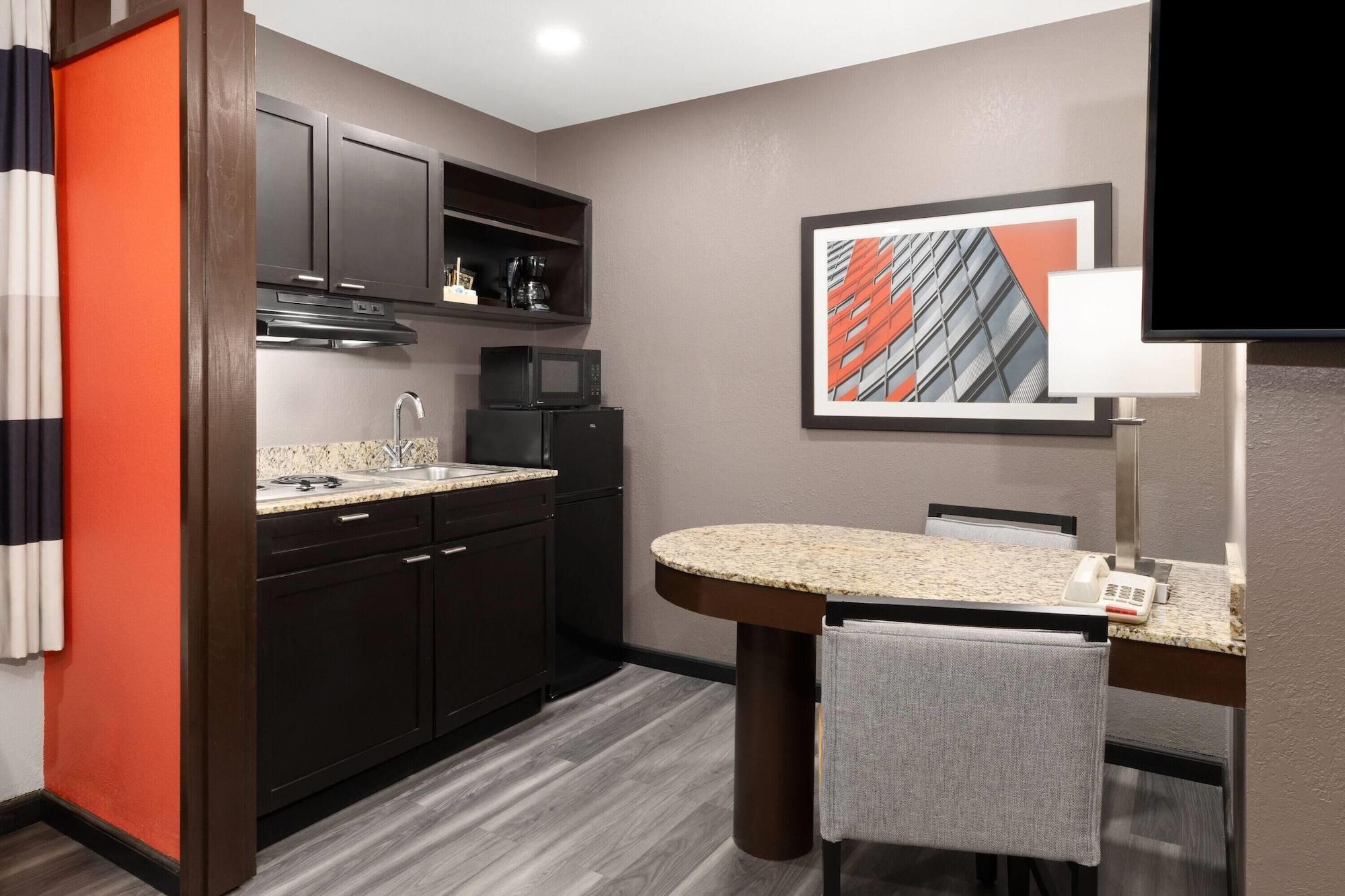 Habitación Ramada by Wyndham El Paso