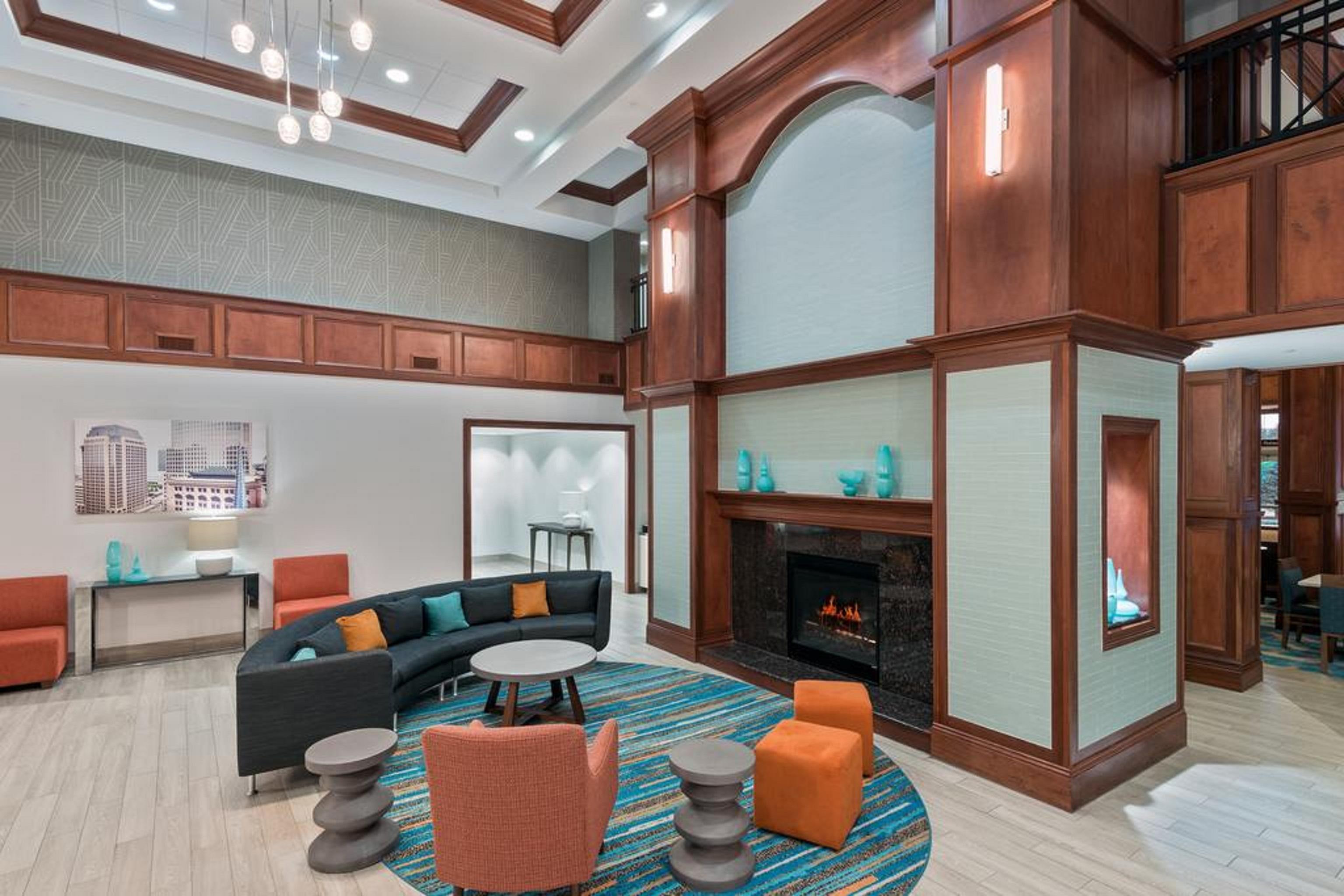 Vista Lobby Homewood Suites by Hilton Cleveland-Beachwood