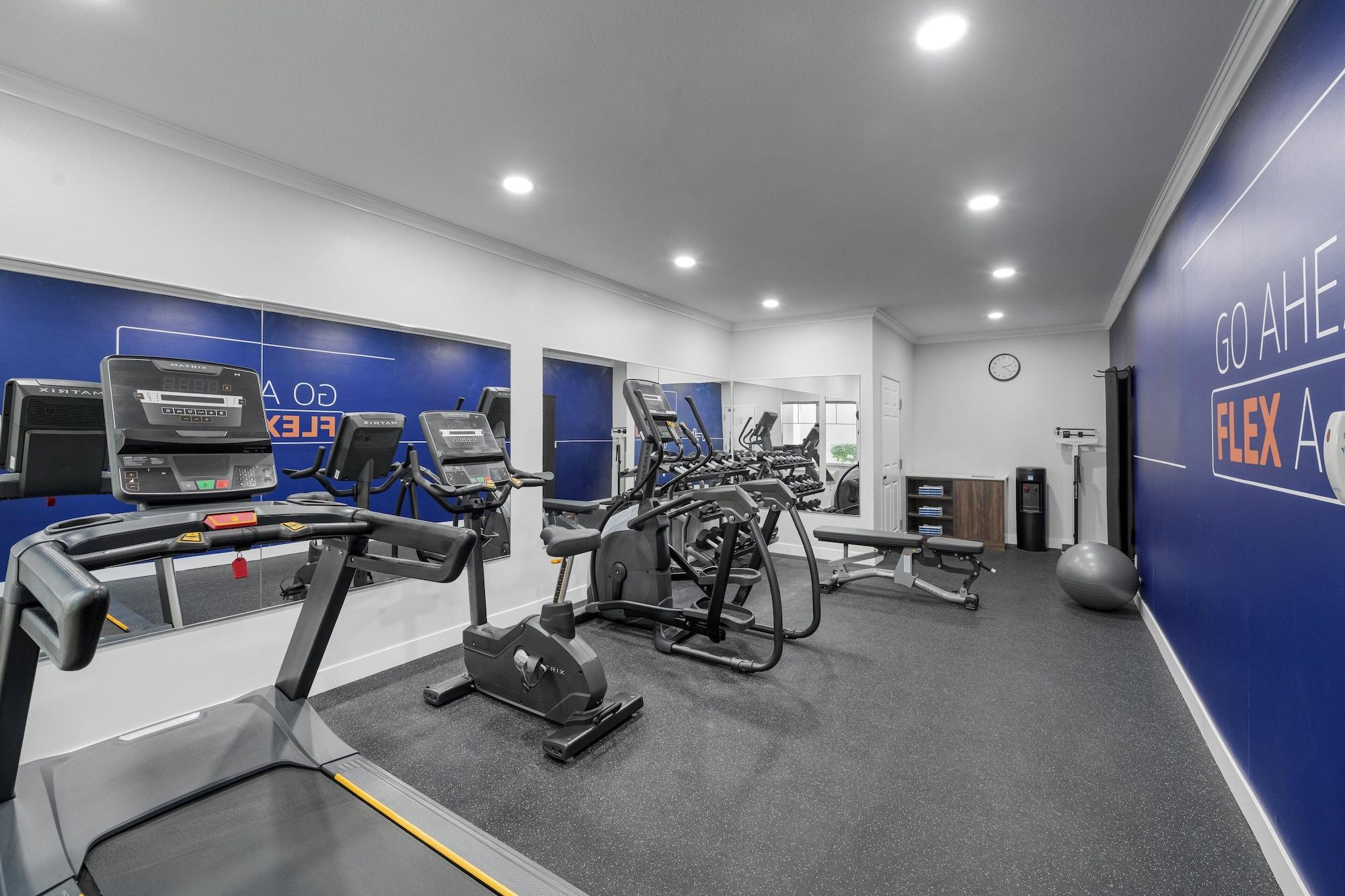 Gimnasio Holiday Inn Express Hotel & Suites San Dimas by IHG