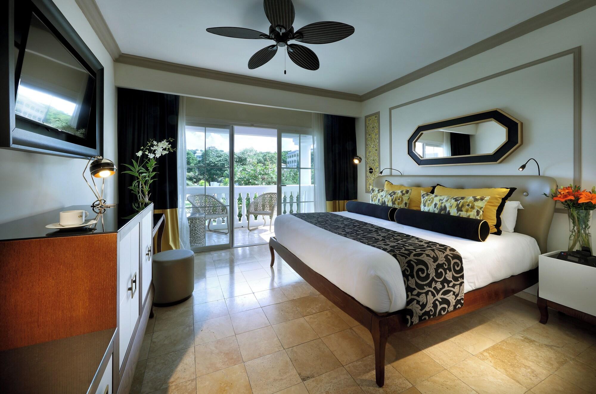 Habitación The Signature Level At Grand Palladium Lady Hamilton Resort & Spa