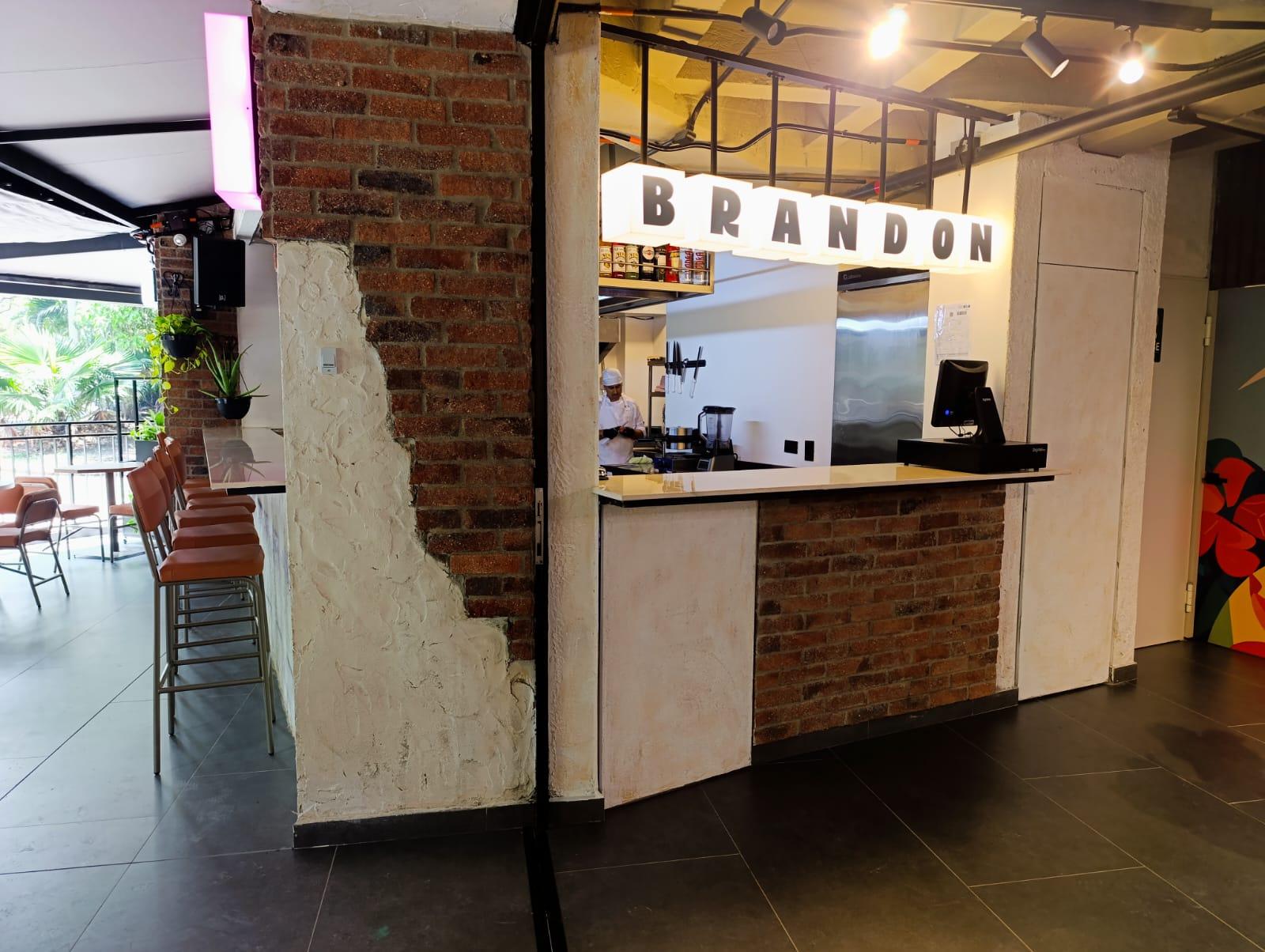 Restaurant Hotel Living 35 Suites