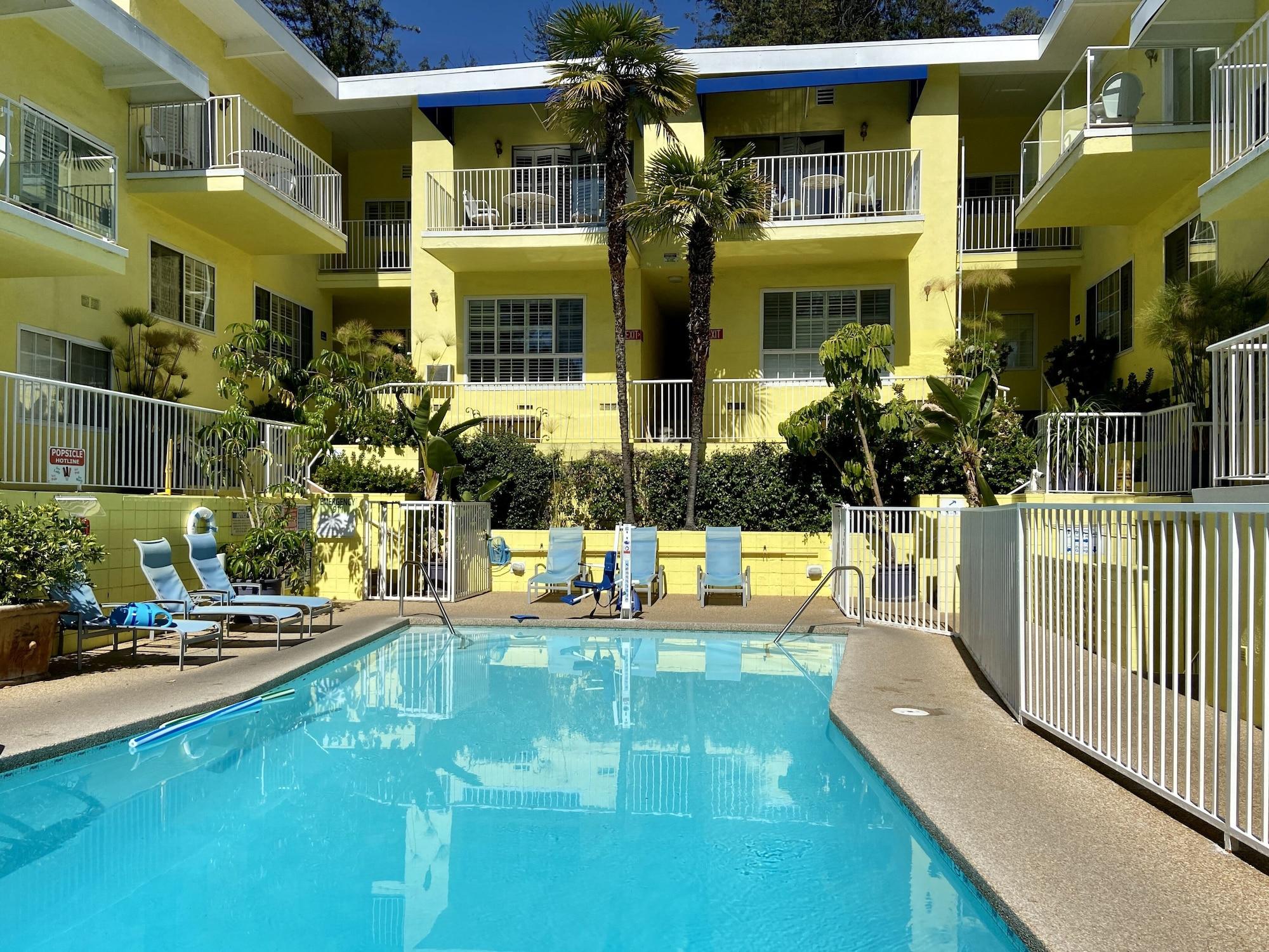 Varios Magic Castle Hotel