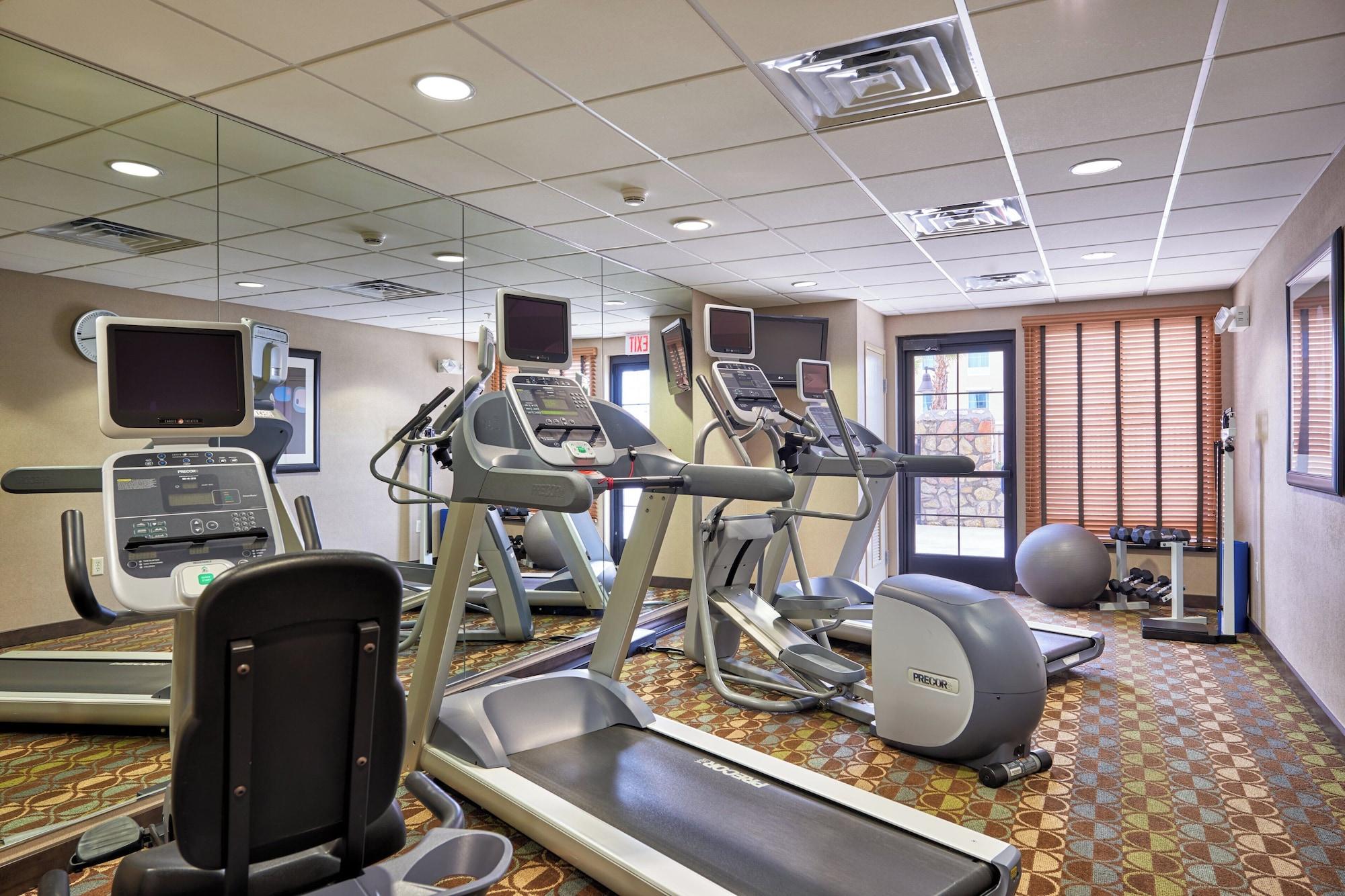 Gimnasio Holiday Inn Express & Suites El Paso Airport Area by IHG