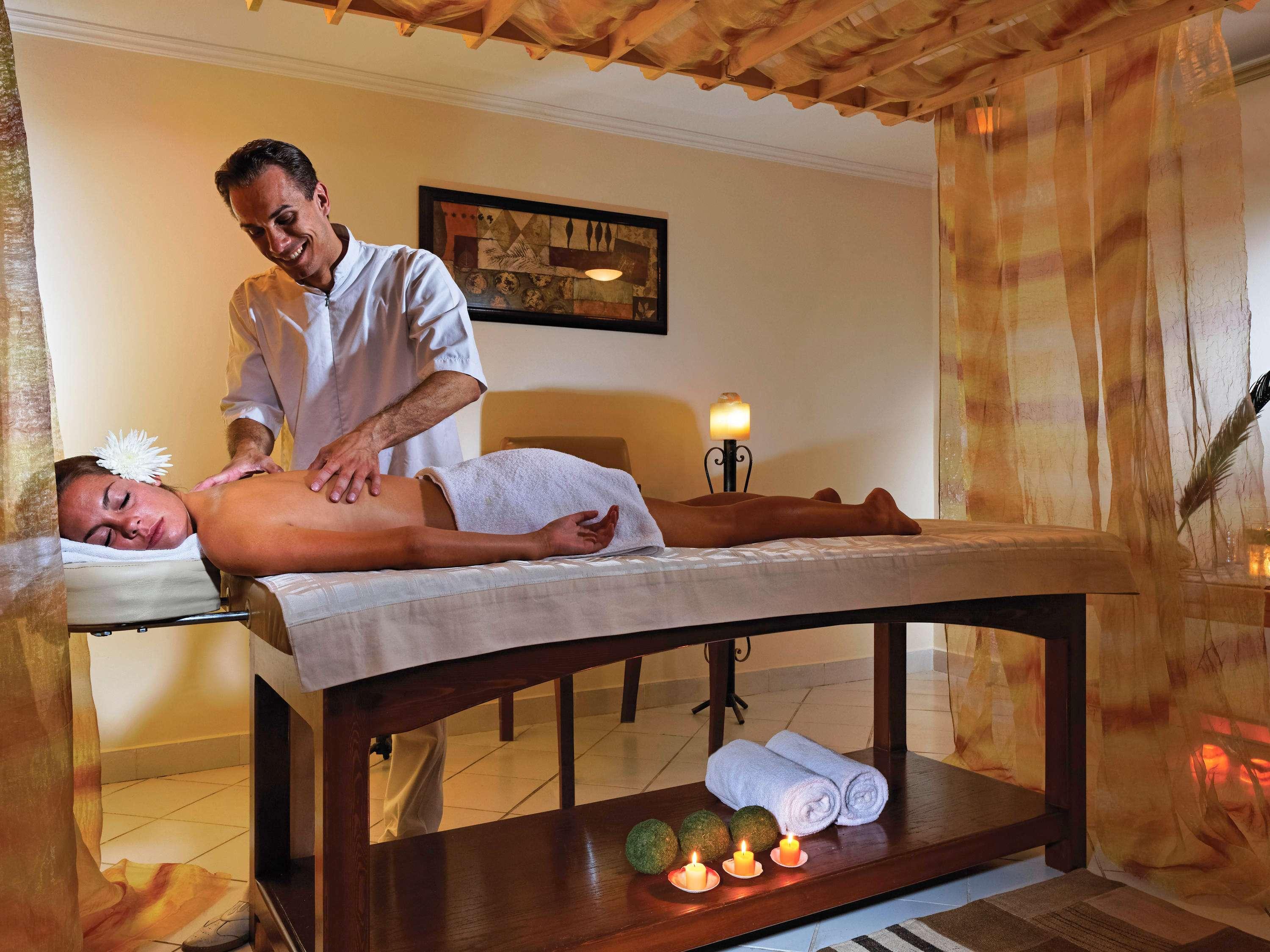 Gimnasio Mövenpick Resort Taba