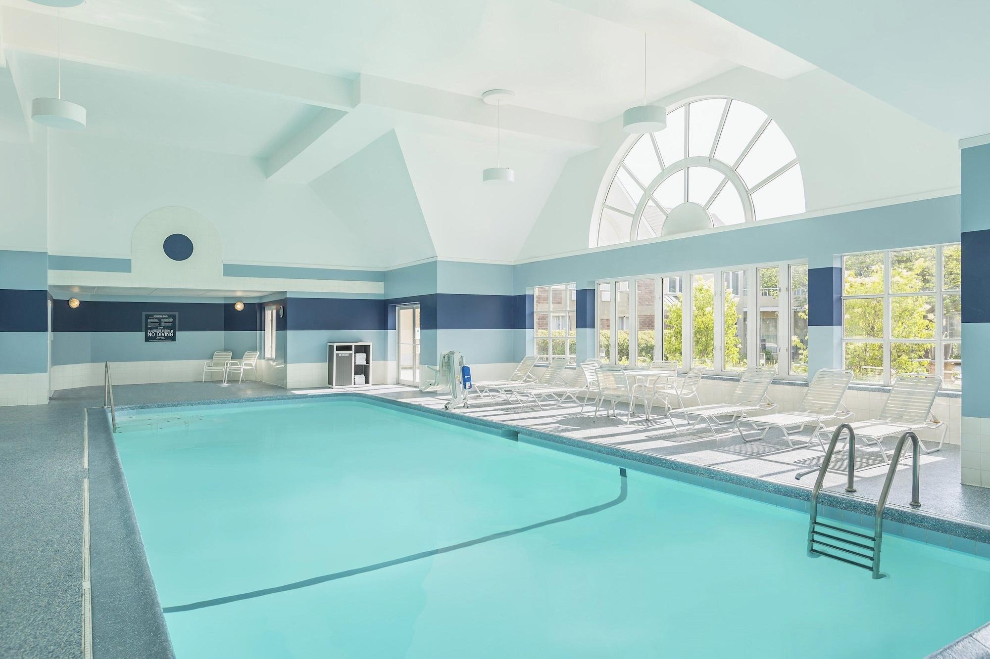 Vista Piscina Four Points by Sheraton Buffalo Grove