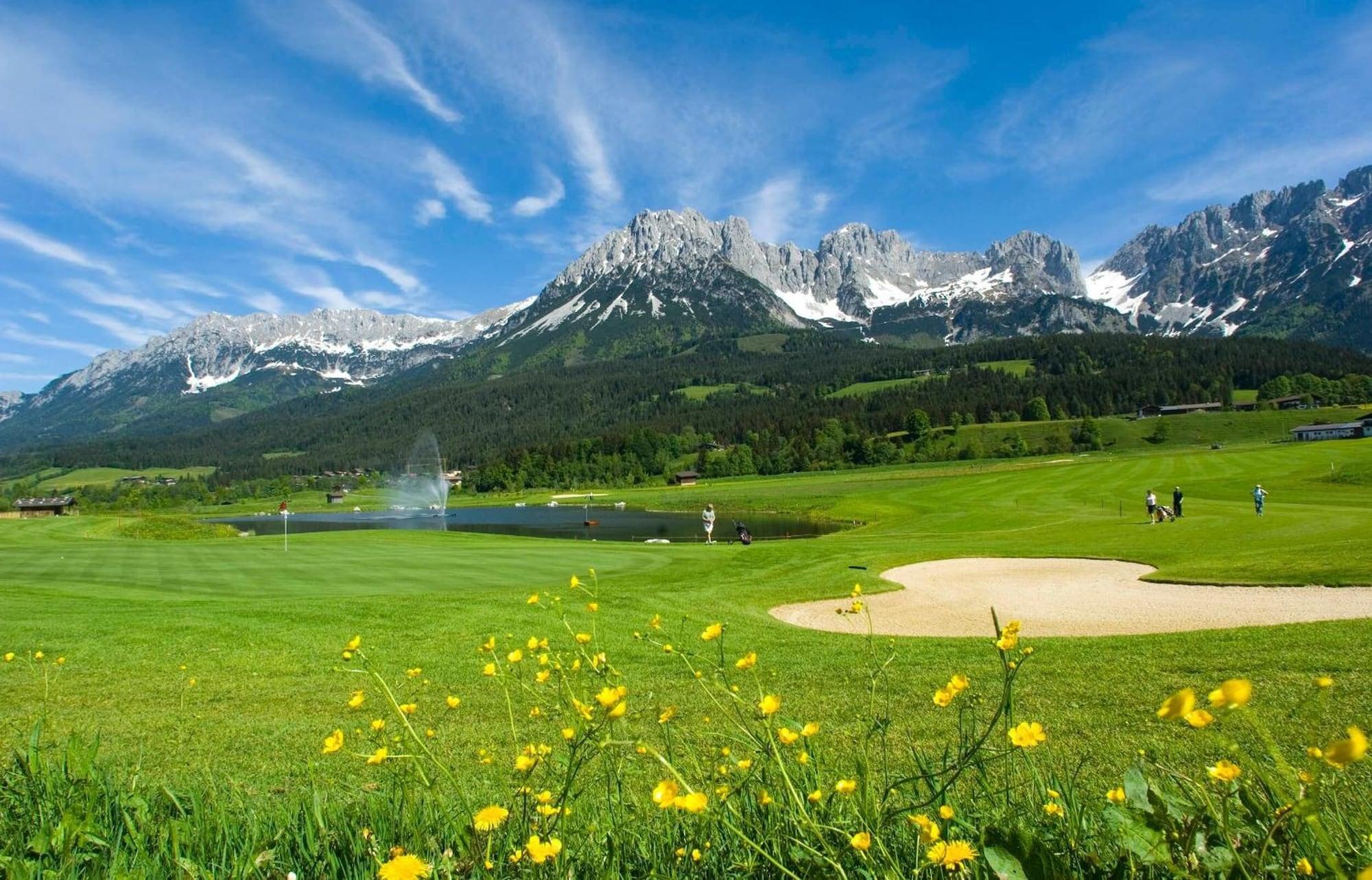 Campo de Golf Hotel Tyrol