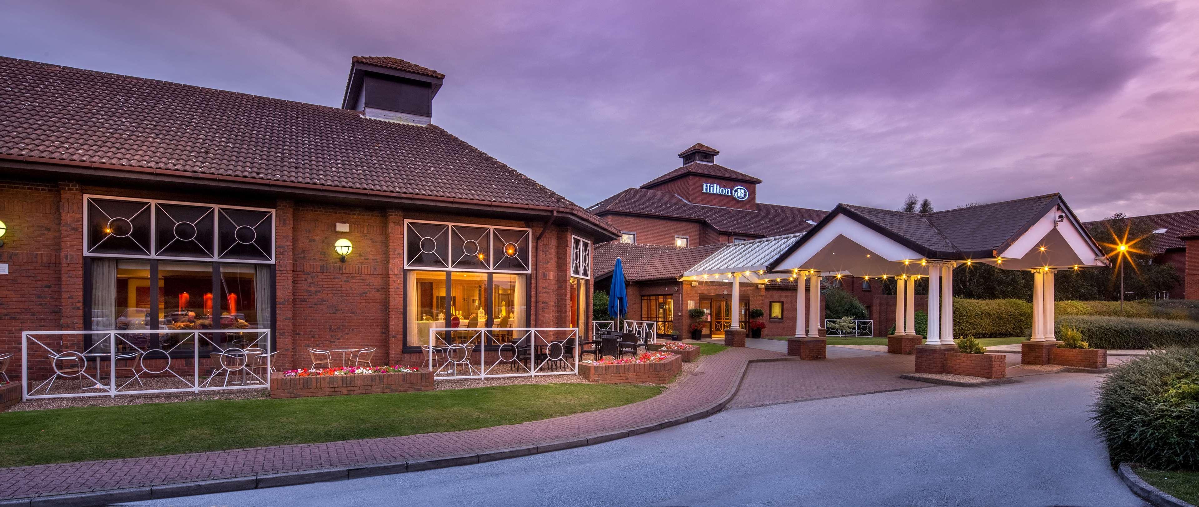 Vista Exterior Hilton East Midlands Airport