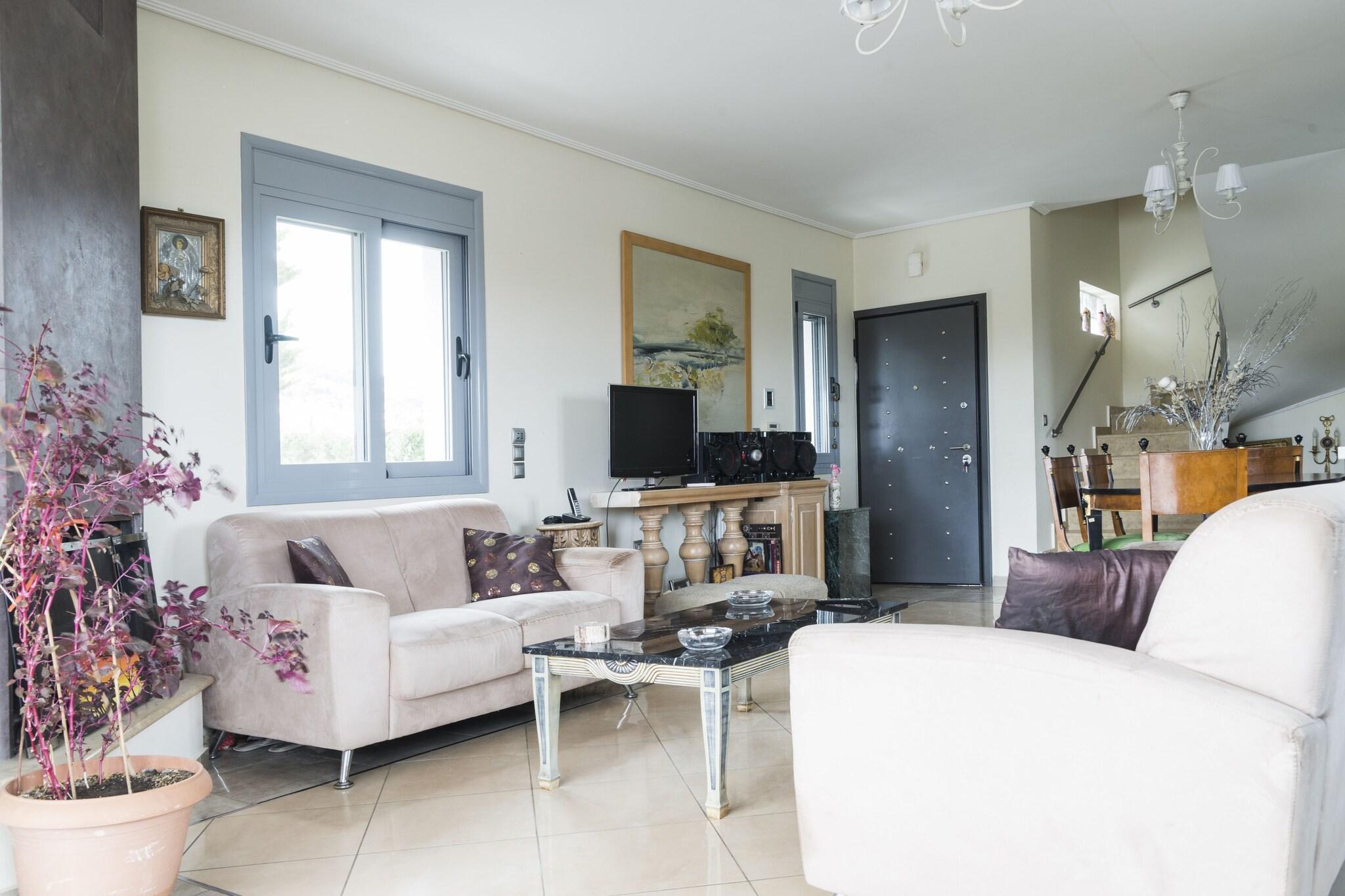 Vista Lobby Villa d'Irene - near Athens airport, 200 meters fr