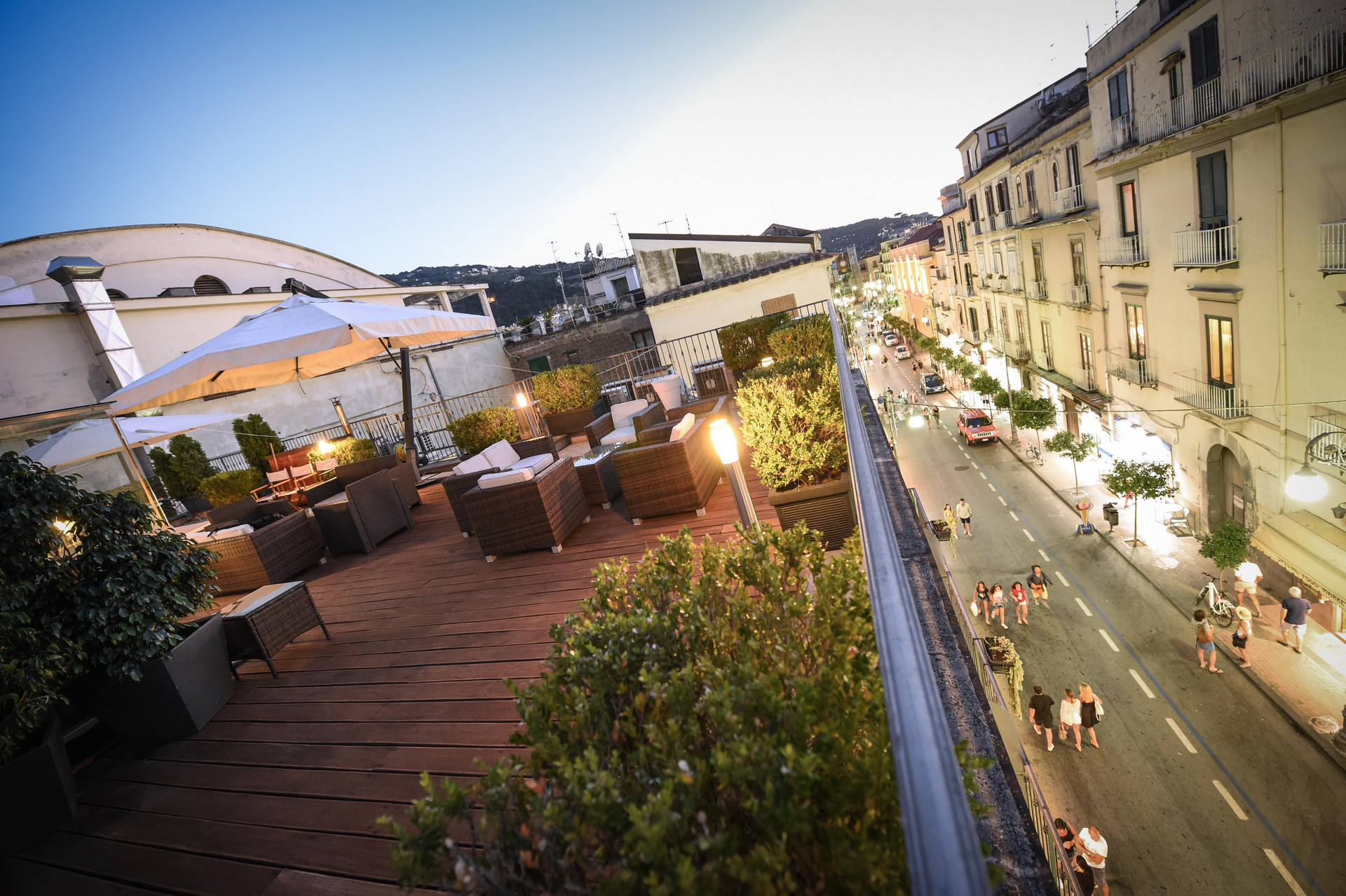 Varios Hotel Sorrento City