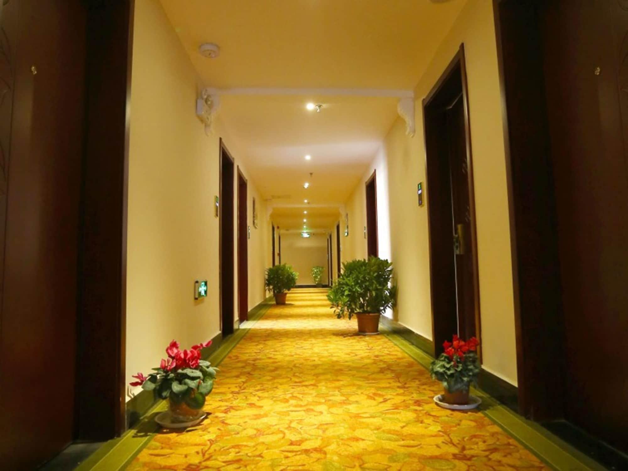 Varios GreenTree Inn BengBu GuZhen GuYang Road Experimental Middle School Express Hotel