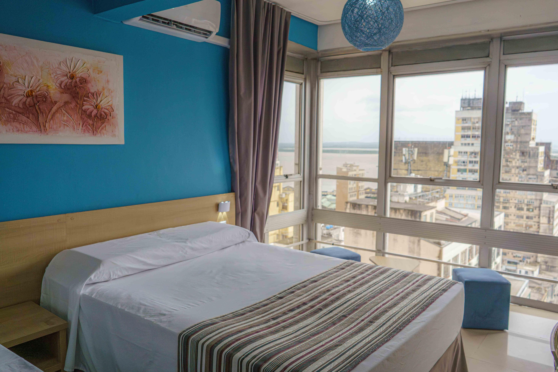 Camas Hotel Dan Inn Express Porto Alegre by Nacional Inn
