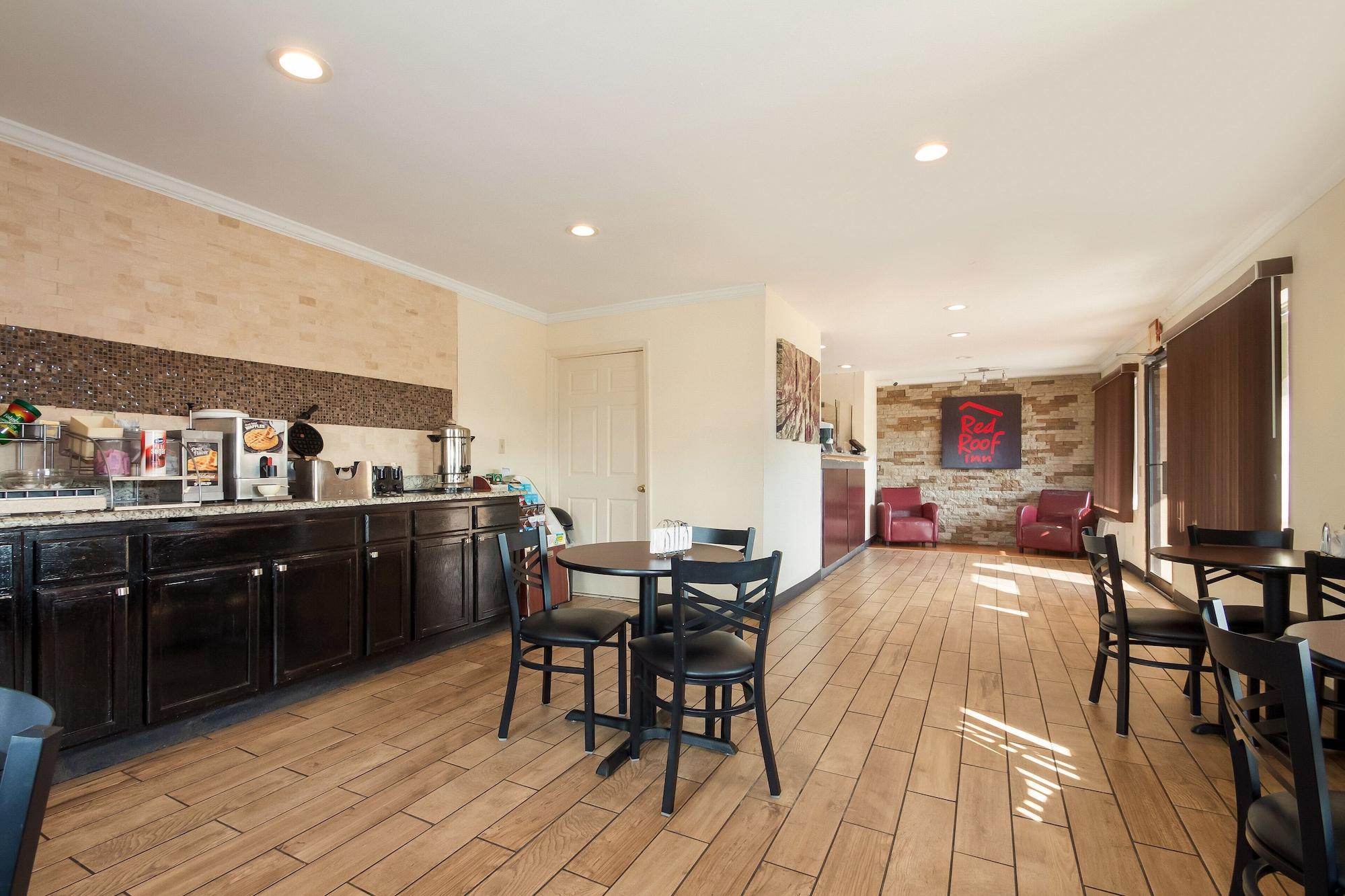 Bar/Salón Red Roof Inn Santee