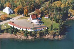 Alojamiento - Redclyffe Shore Motor Inn