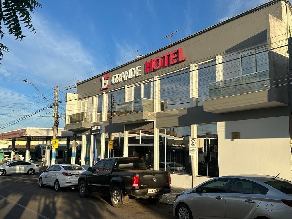 Varios Grande Hotel