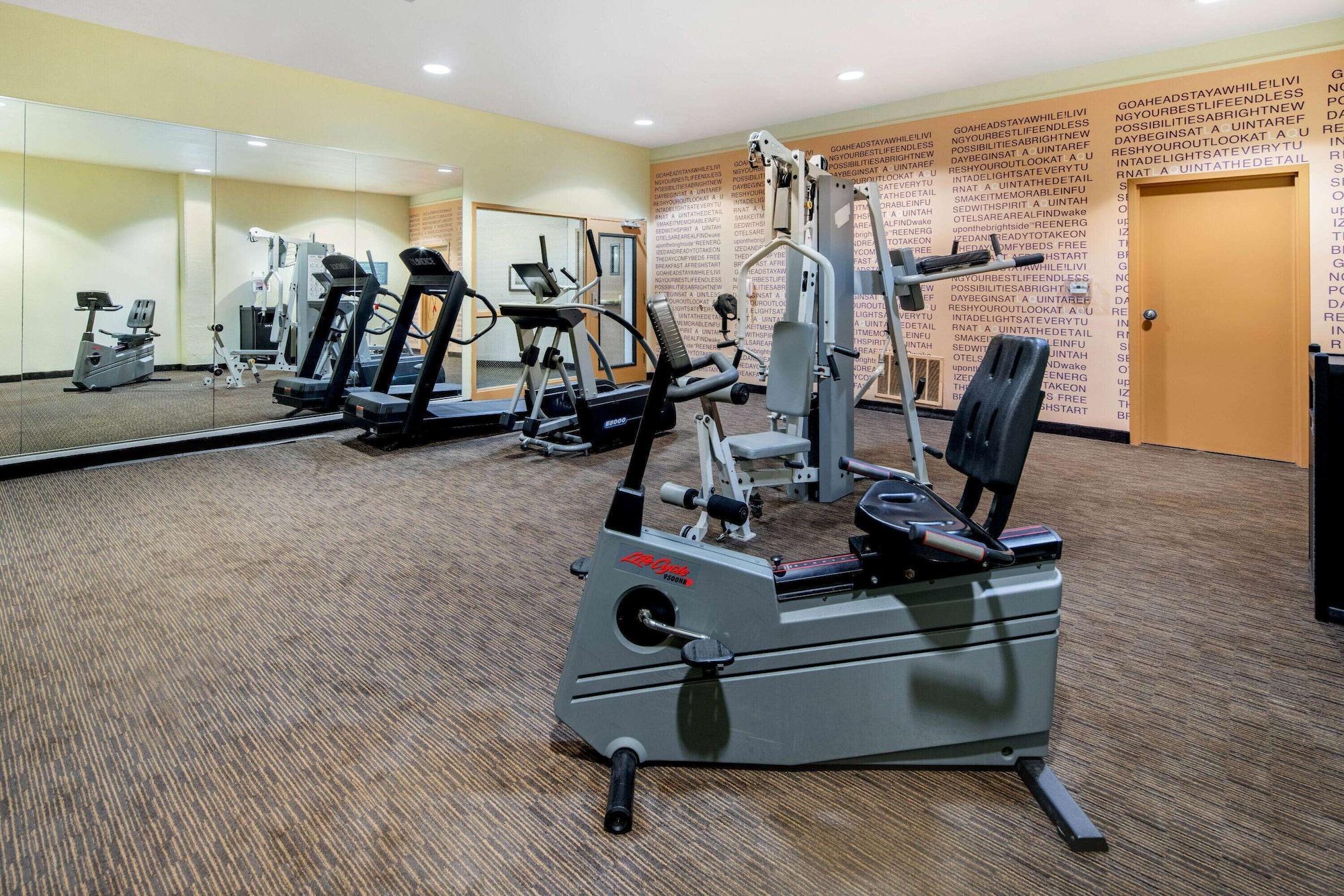 Gimnasio La Quinta Inn & Suites by Wyndham Irvine Spectrum