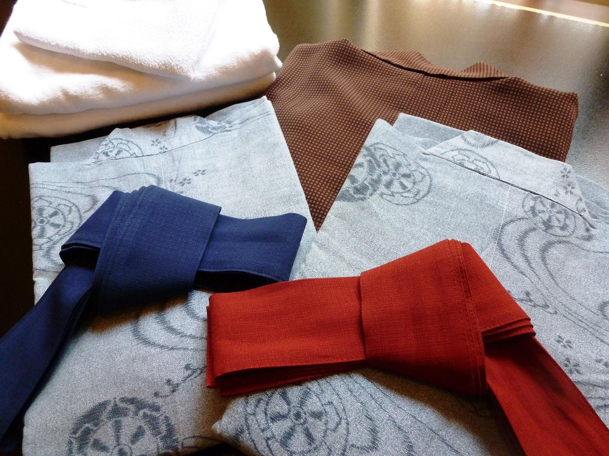 Set de Habitación Yufuin Kutsurogi no Yado Nanakawa