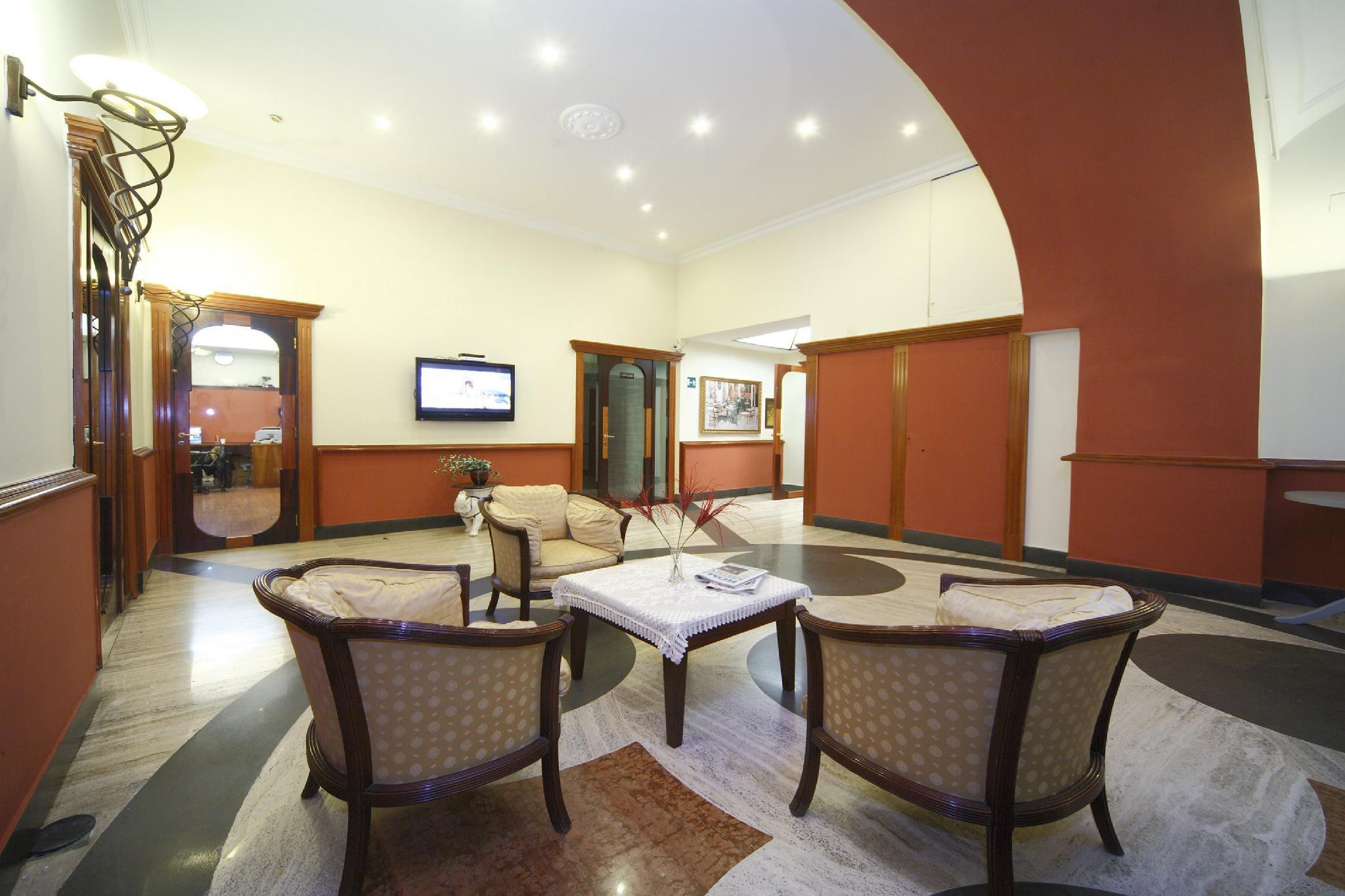 Vista Lobby Hotel La Pace