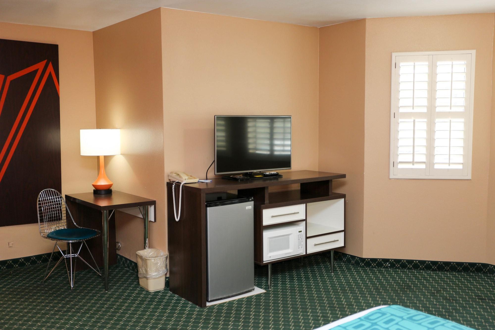 Equipamiento de Habitación Days Inn & Suites by Wyndham Flagstaff Near University