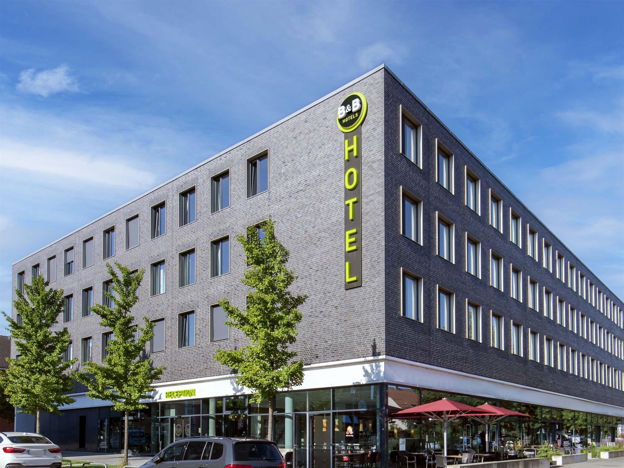 Vista Exterior B&B Hotel München-Trudering